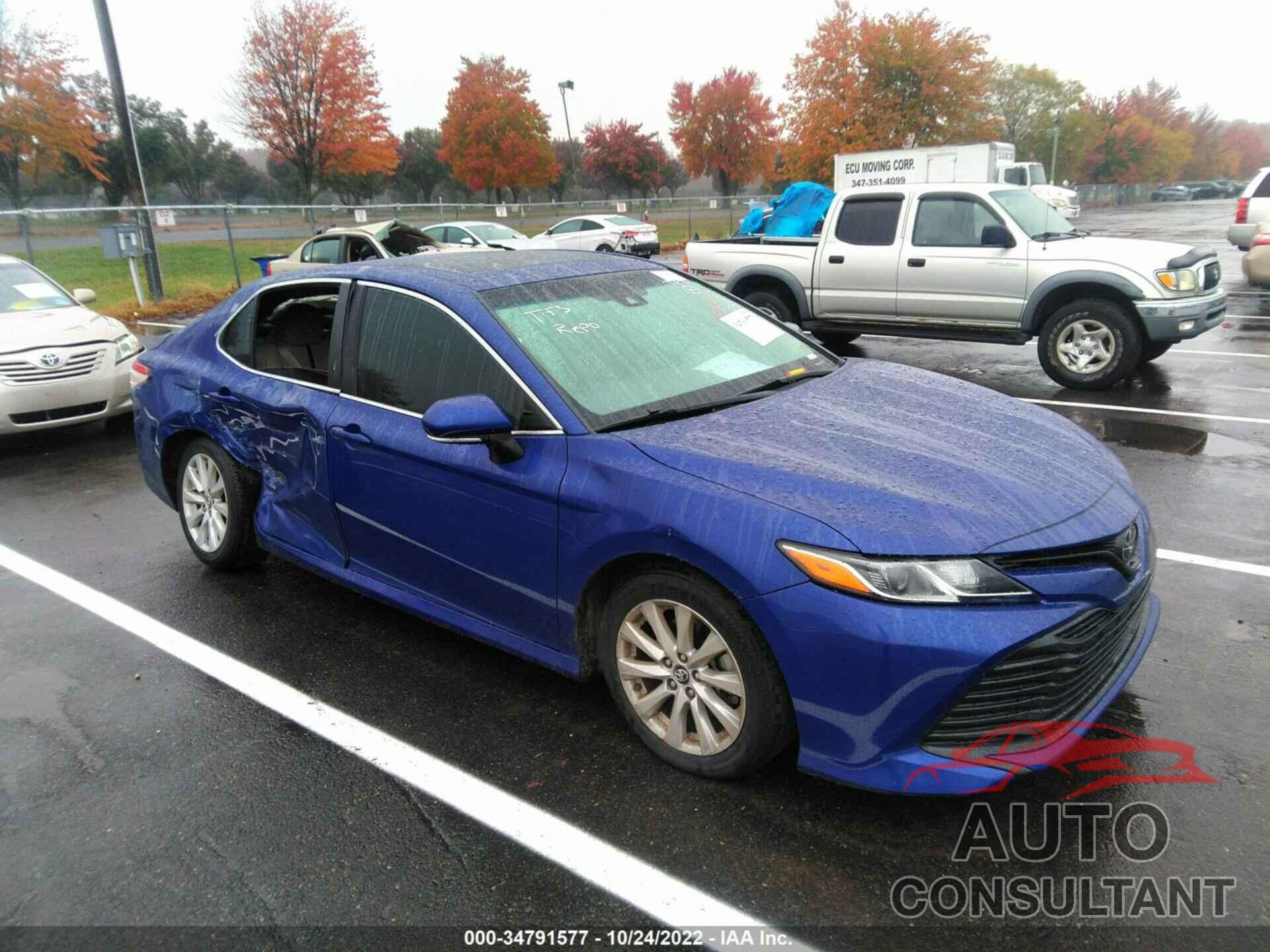 TOYOTA CAMRY 2018 - 4T1B11HKXJU546067
