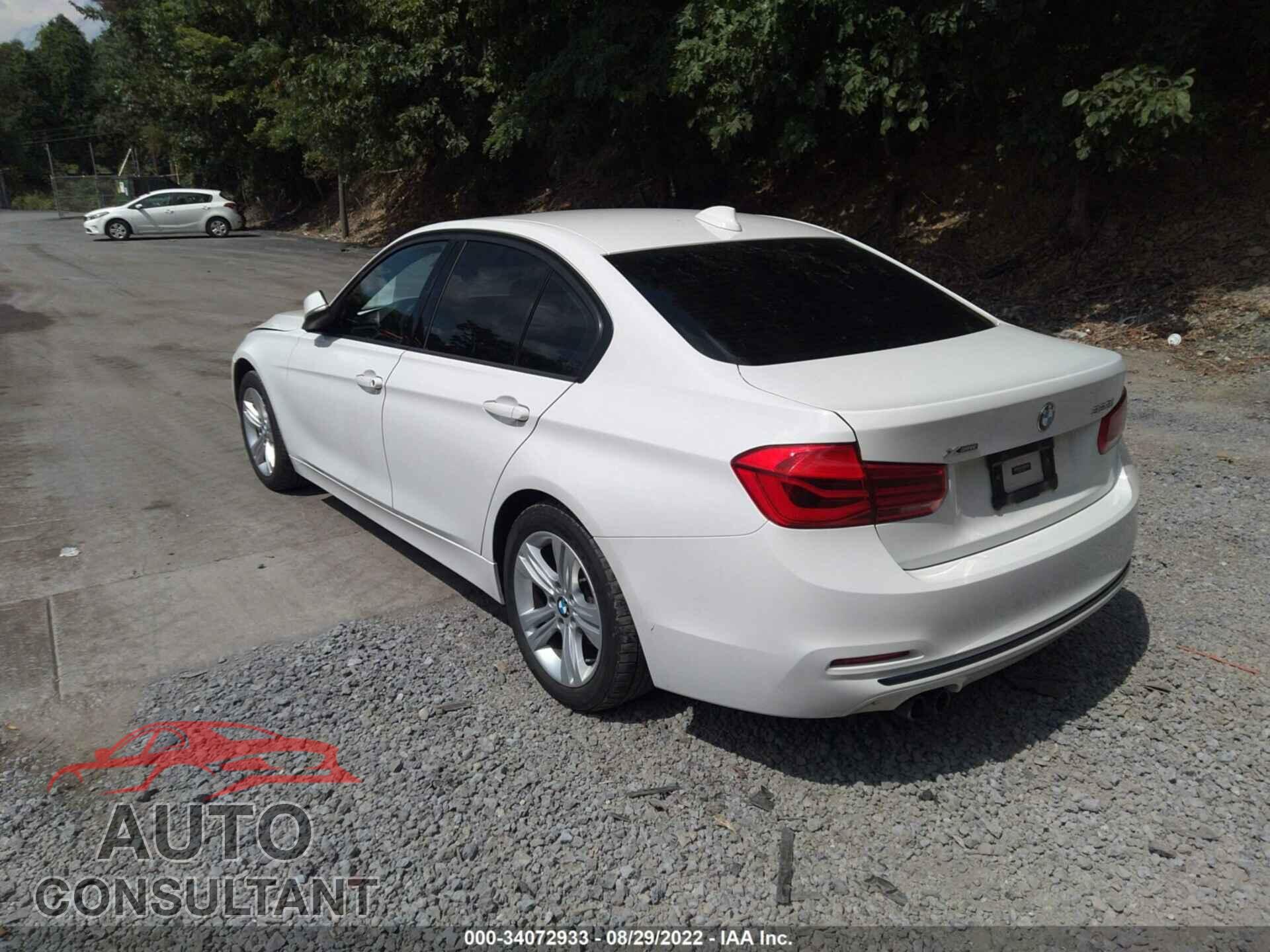 BMW 3 SERIES 2016 - WBA8E3C52GK500041