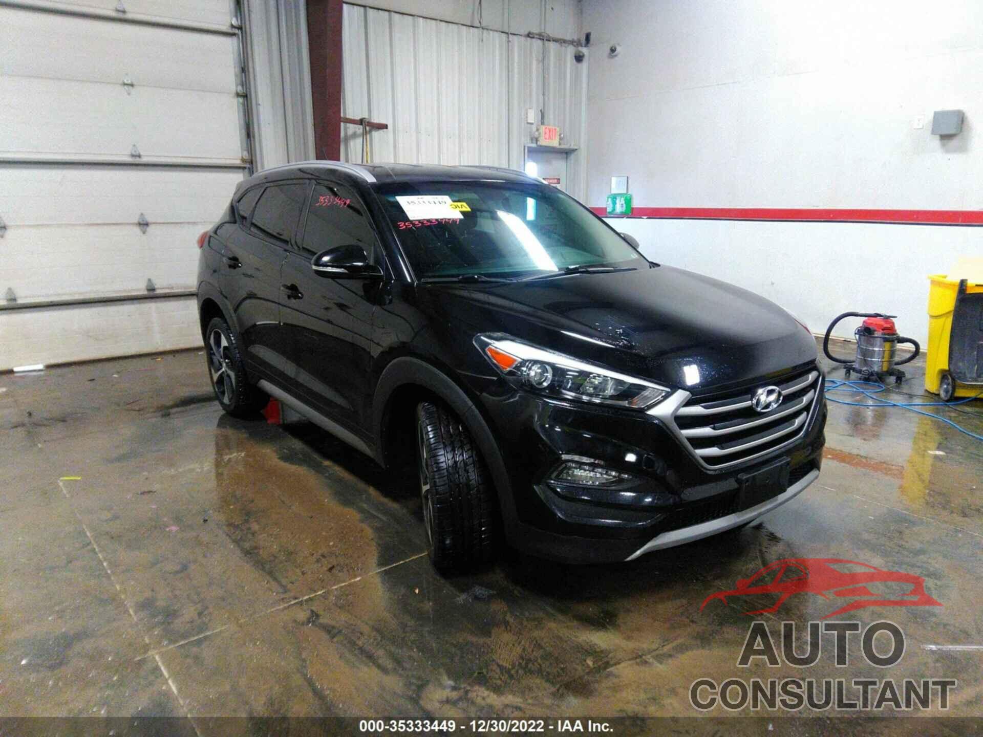 HYUNDAI TUCSON 2017 - KM8J3CA23HU339171