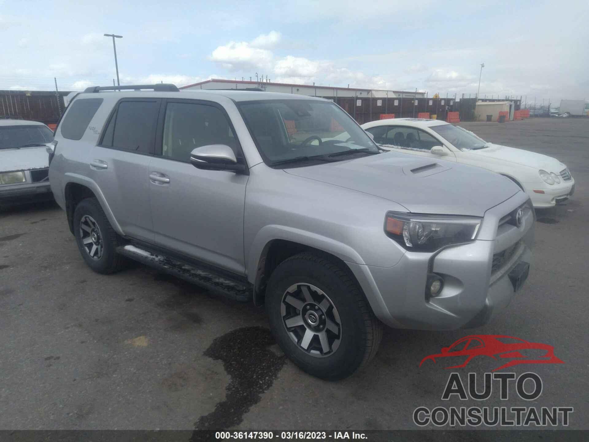 TOYOTA 4RUNNER 2022 - JTERU5JR4N6050647