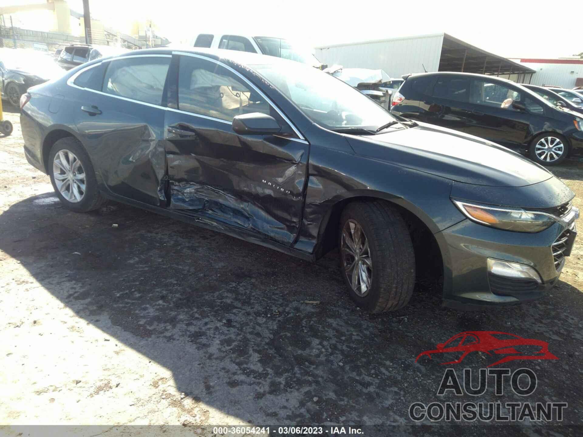 CHEVROLET MALIBU 2019 - 1G1ZD5ST5KF112317