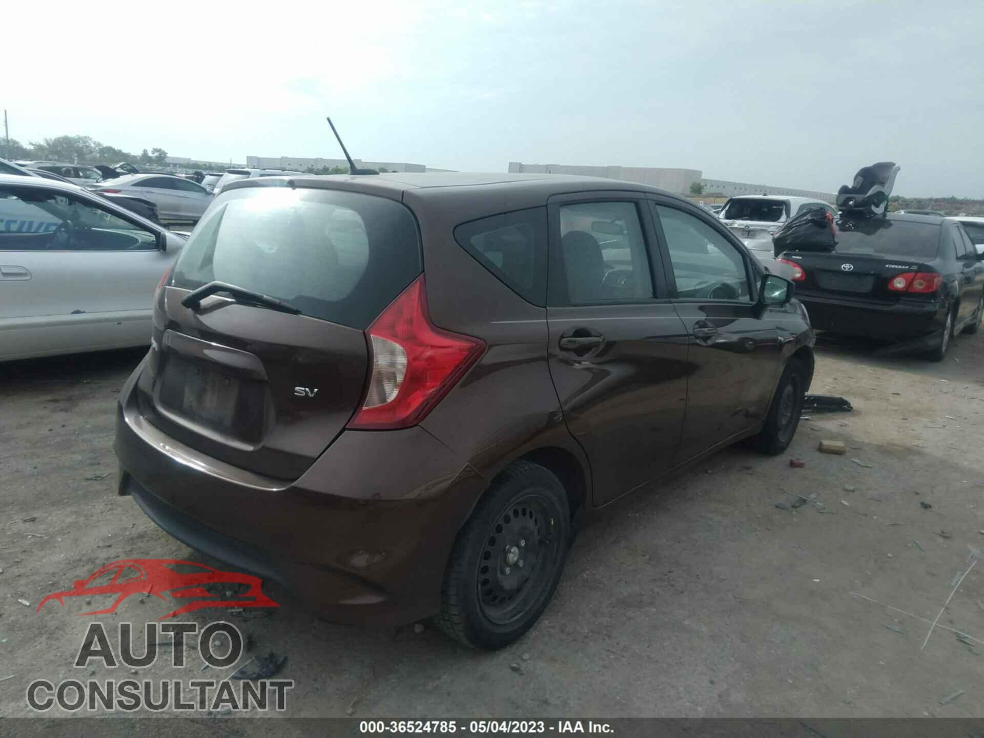 NISSAN VERSA NOTE 2017 - 3N1CE2CP8HL353929