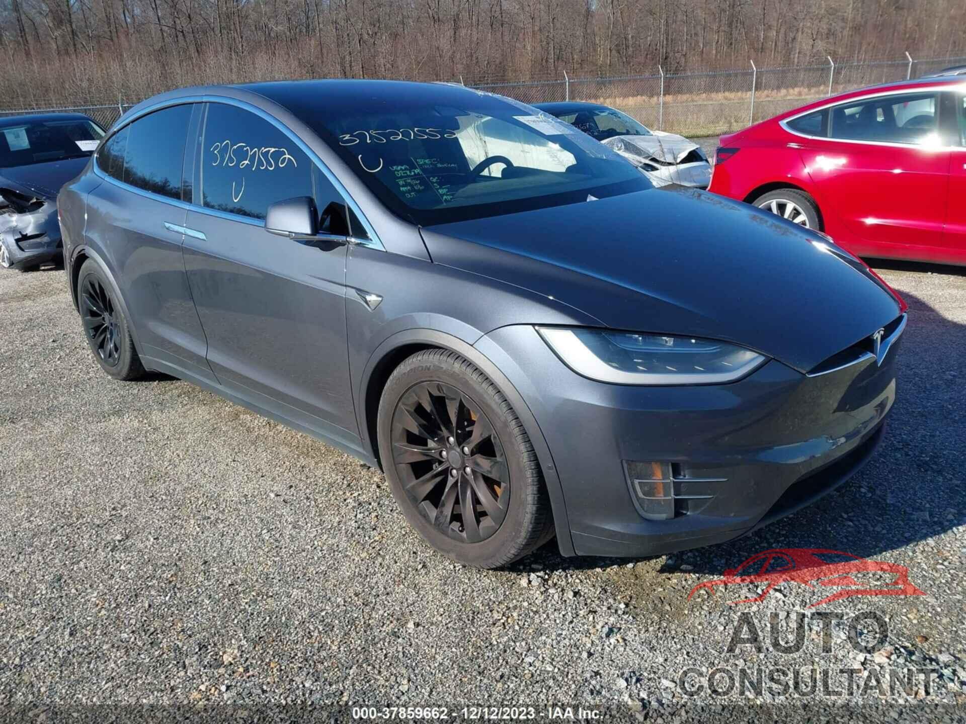 TESLA MODEL X 2016 - 5YJXCBE2XGF027679