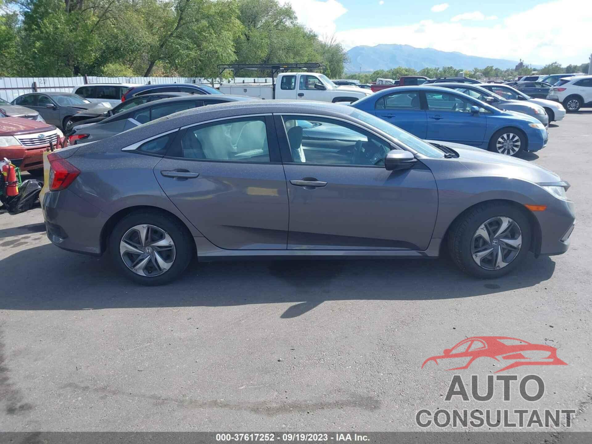 HONDA CIVIC 2019 - 2HGFC2F61KH528090