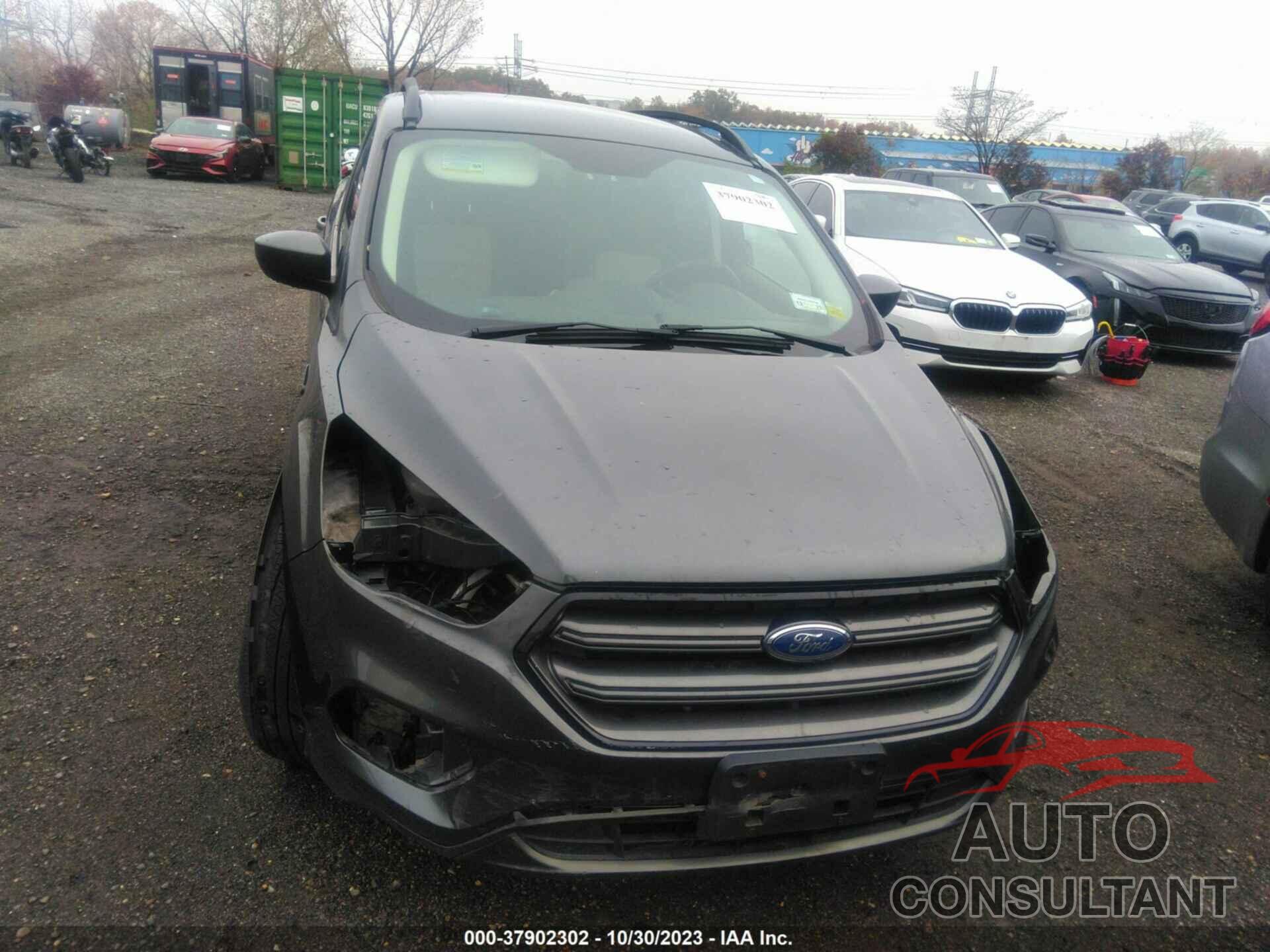 FORD ESCAPE 2019 - 1FMCU9HD3KUB48759