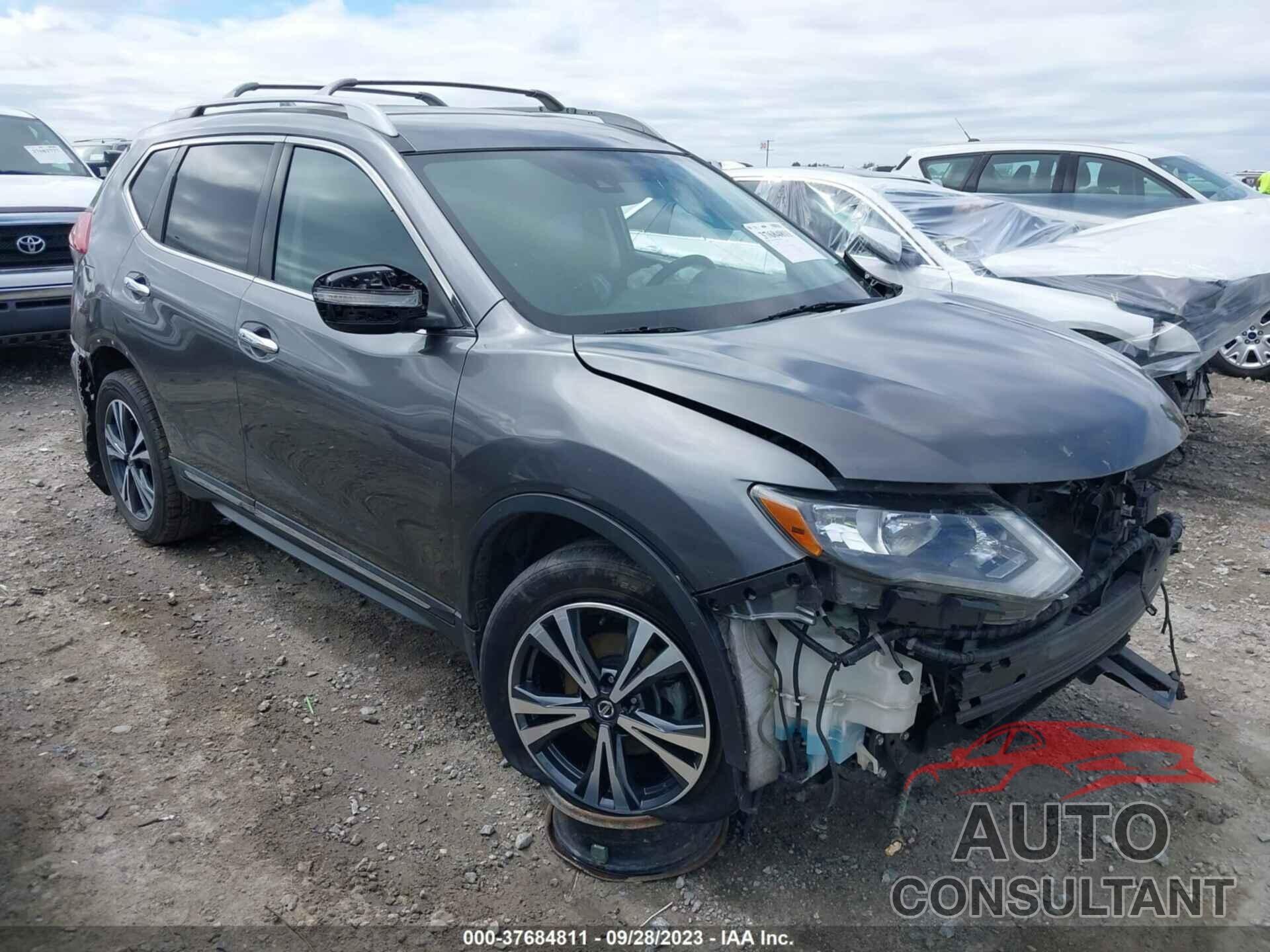 NISSAN ROGUE 2018 - 5N1AT2MT6JC827217