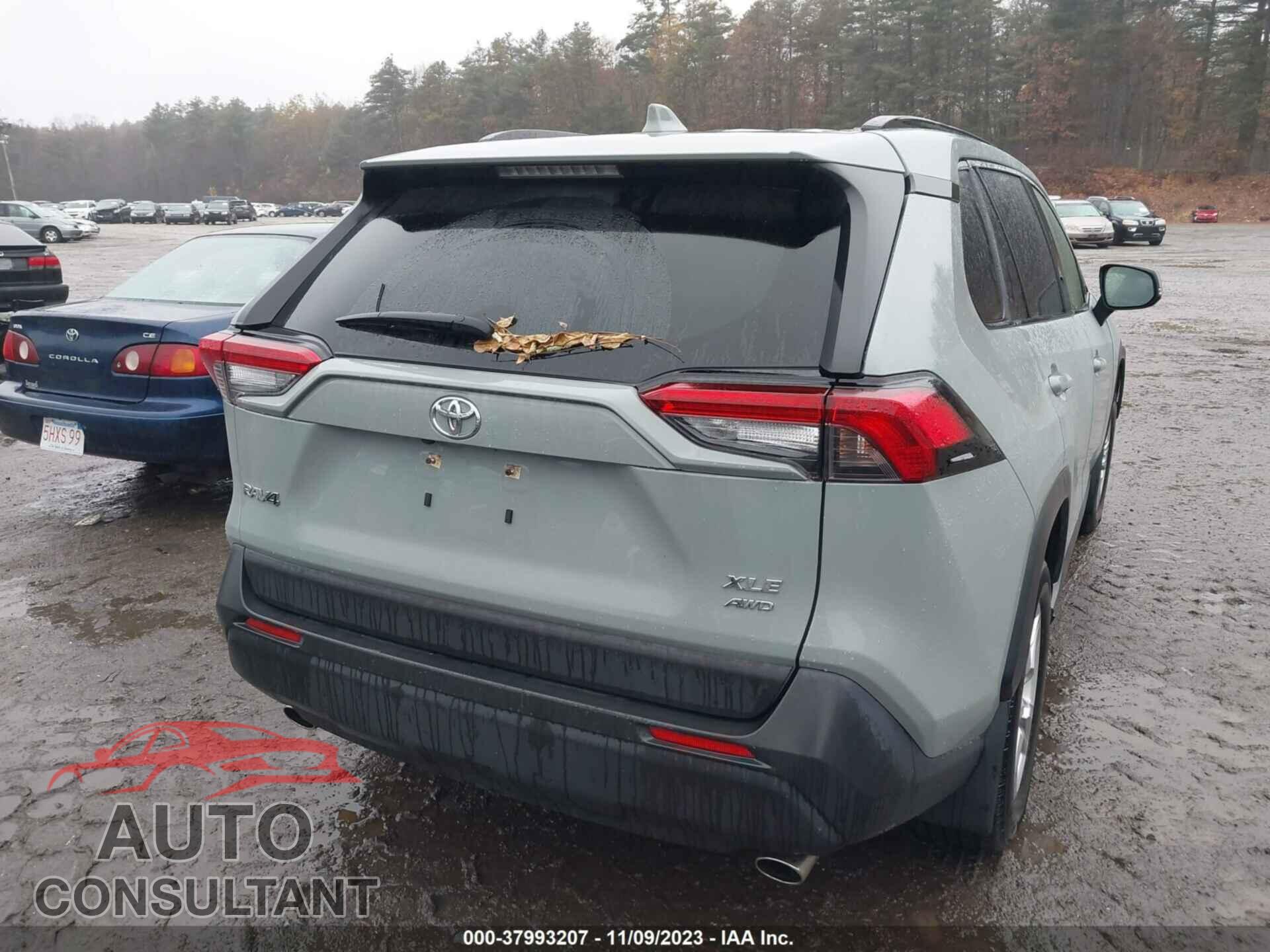 TOYOTA RAV4 2019 - JTMP1RFV8KD014792