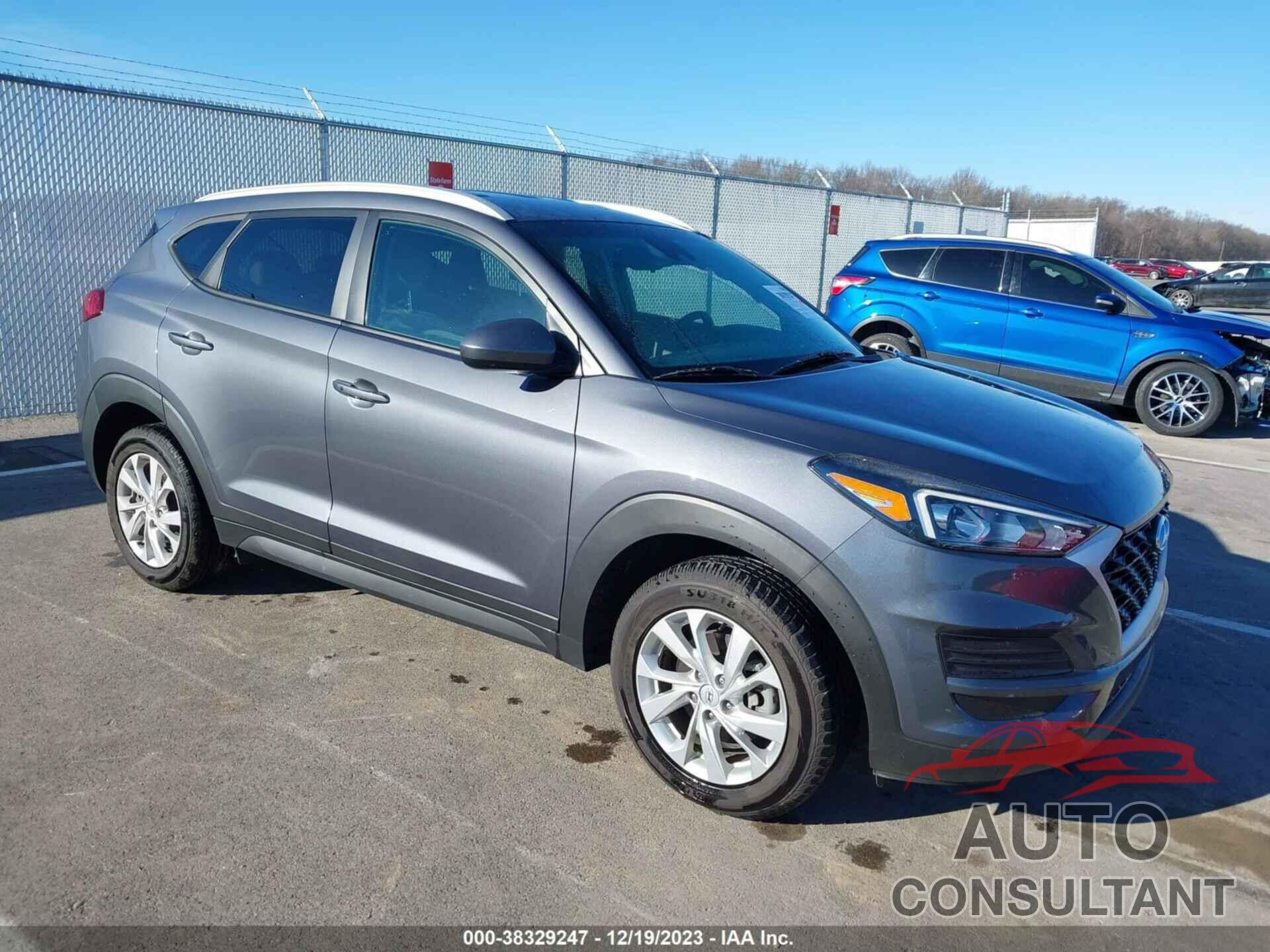 HYUNDAI TUCSON 2019 - KM8J33A42KU056060