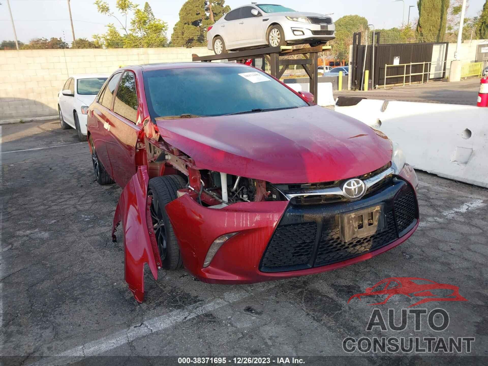 TOYOTA CAMRY 2017 - 4T1BF1FK6HU640915