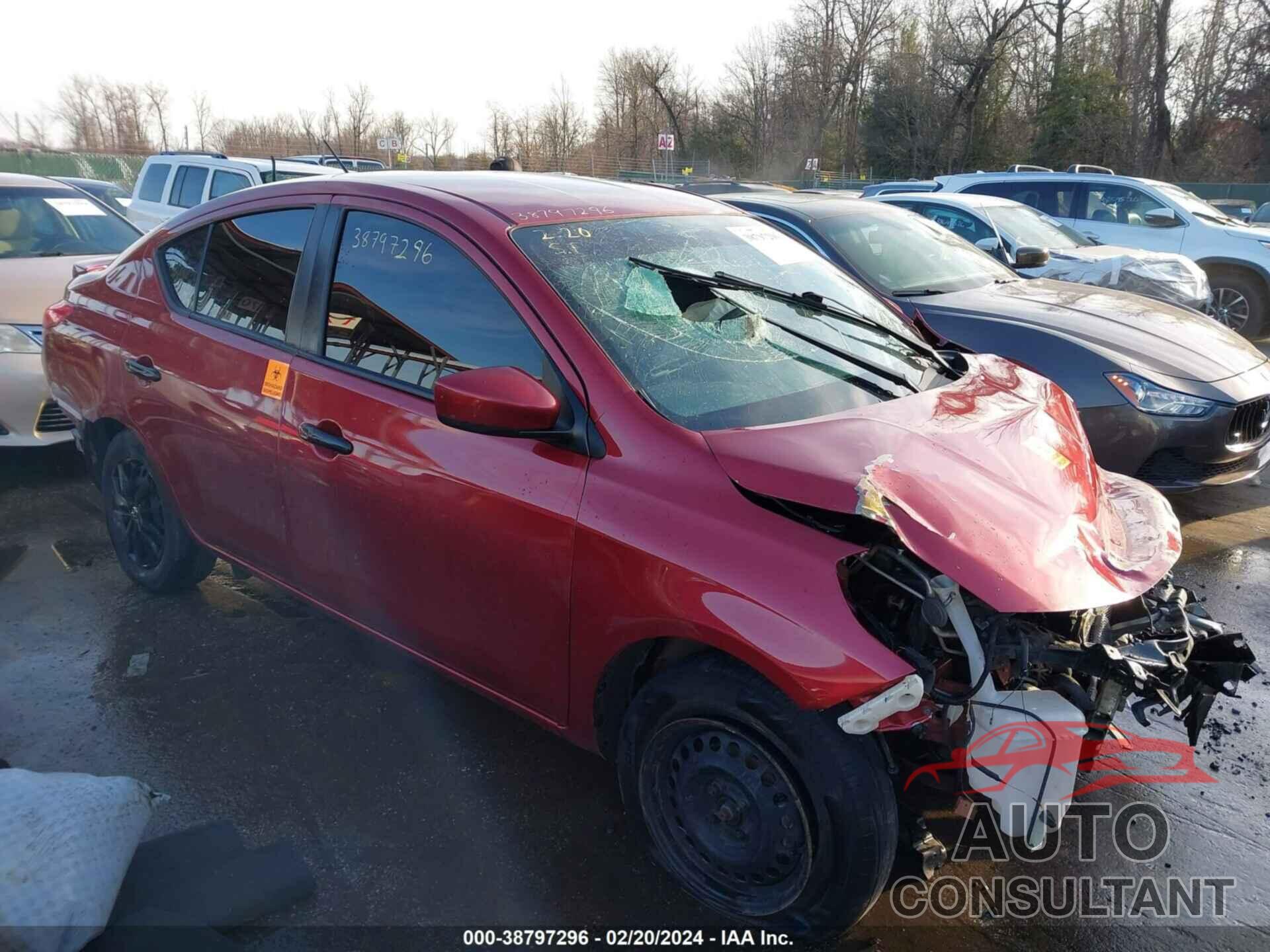 NISSAN VERSA 2019 - 3N1CN7AP2KL878539