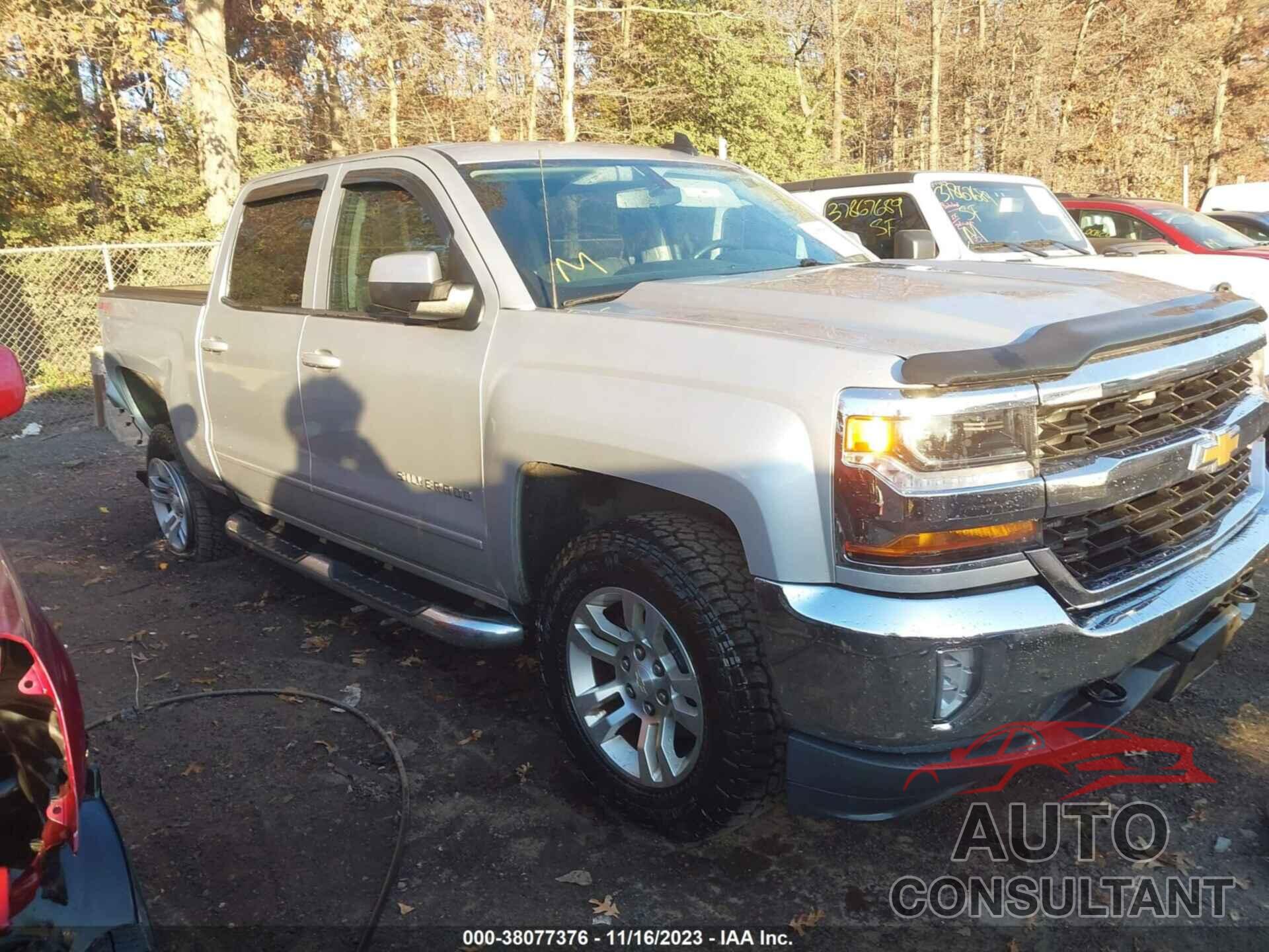 CHEVROLET SILVERADO 1500 2016 - 3GCUKREC5GG137265