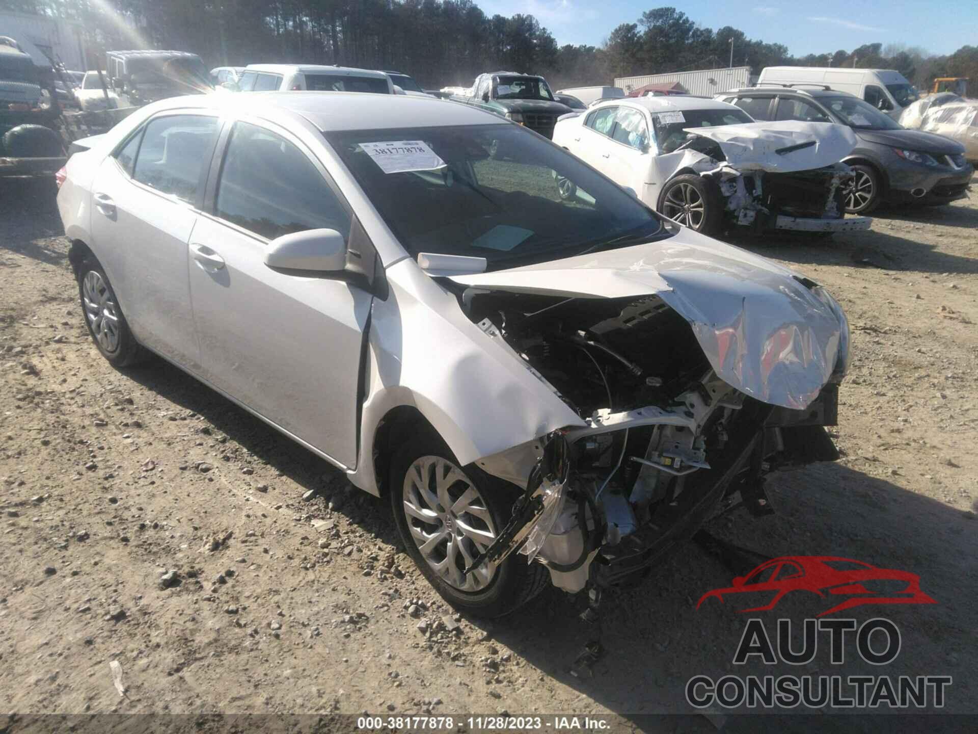 TOYOTA COROLLA 2018 - 5YFBURHE3JP759802