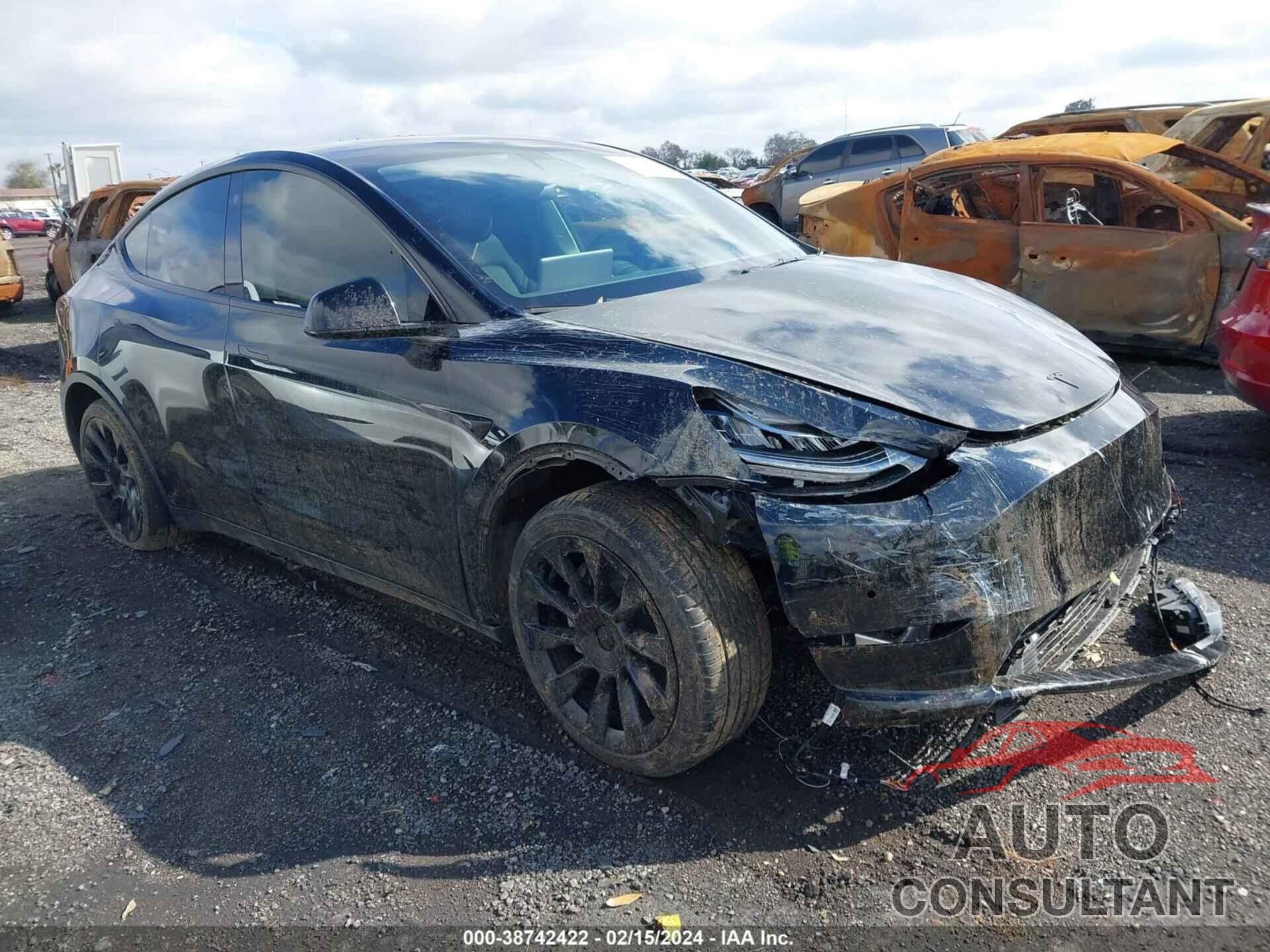 TESLA MODEL Y 2022 - 7SAYGDEE6NF440987