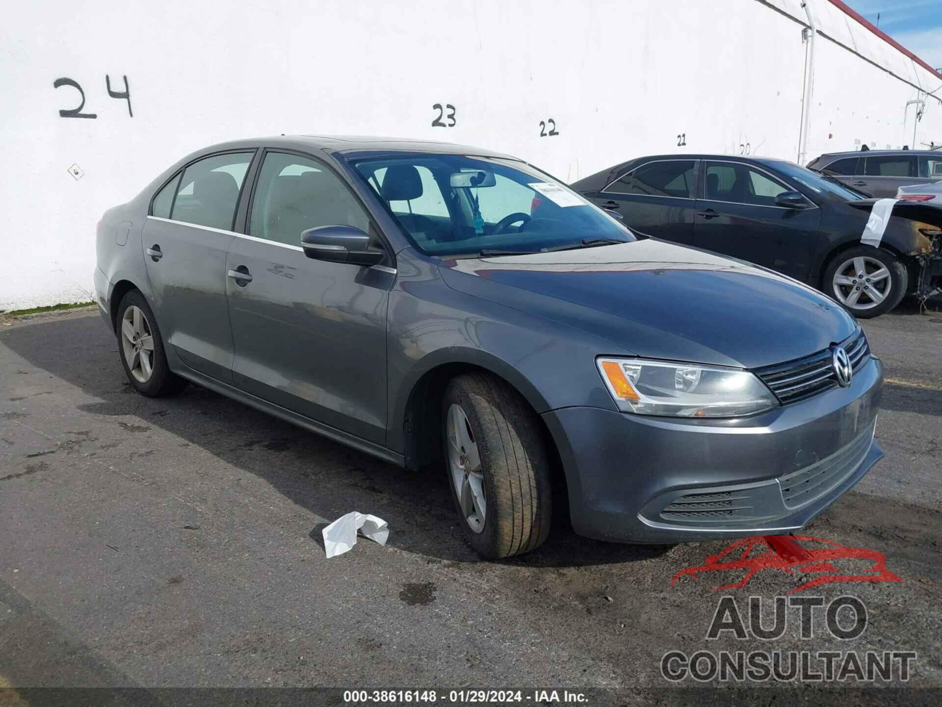 VOLKSWAGEN JETTA 2014 - 3VWLL7AJ0EM396243