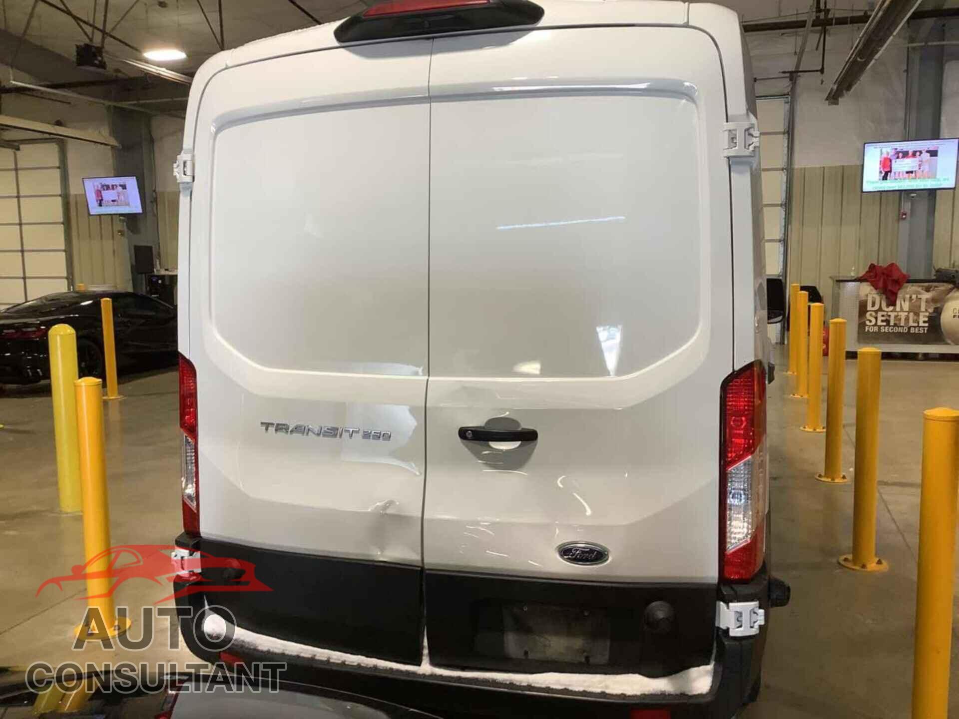 FORD TRANSIT 2020 - 1FTBR1C80LKB15745