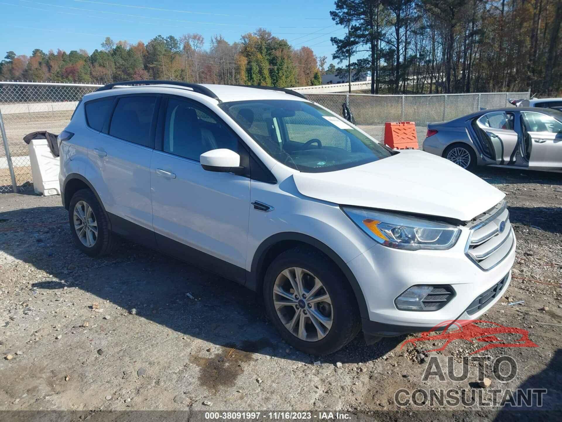 FORD ESCAPE 2018 - 1FMCU9HDXJUC44628