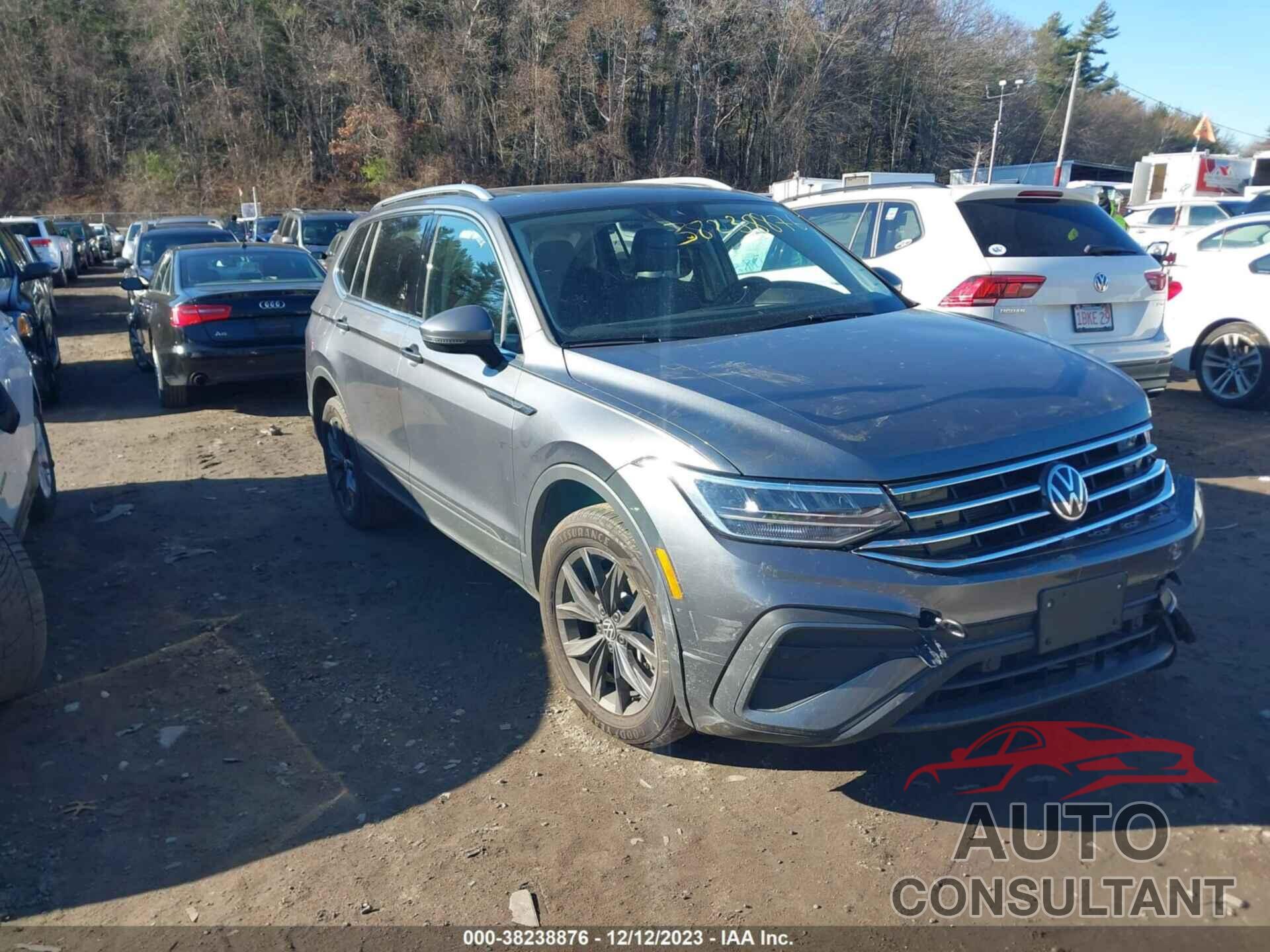 VOLKSWAGEN TIGUAN 2022 - 3VV2B7AX4NM169371