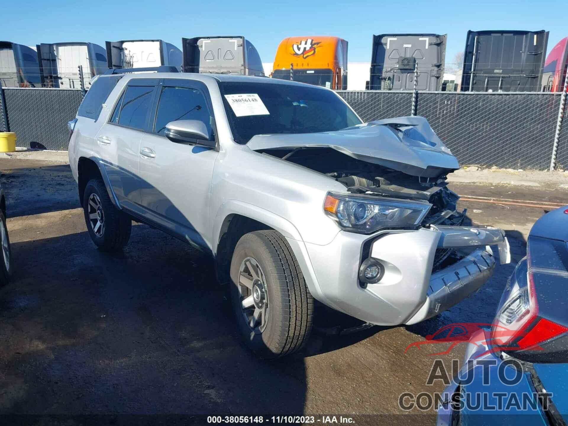 TOYOTA 4RUNNER 2023 - JTERU5JR3P6119394