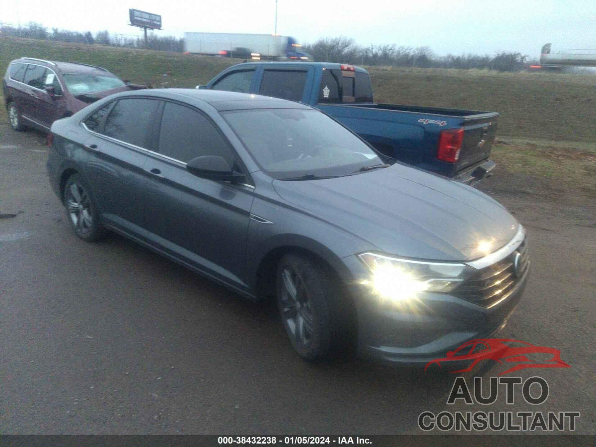 VOLKSWAGEN JETTA 2021 - 3VWC57BU4MM050634