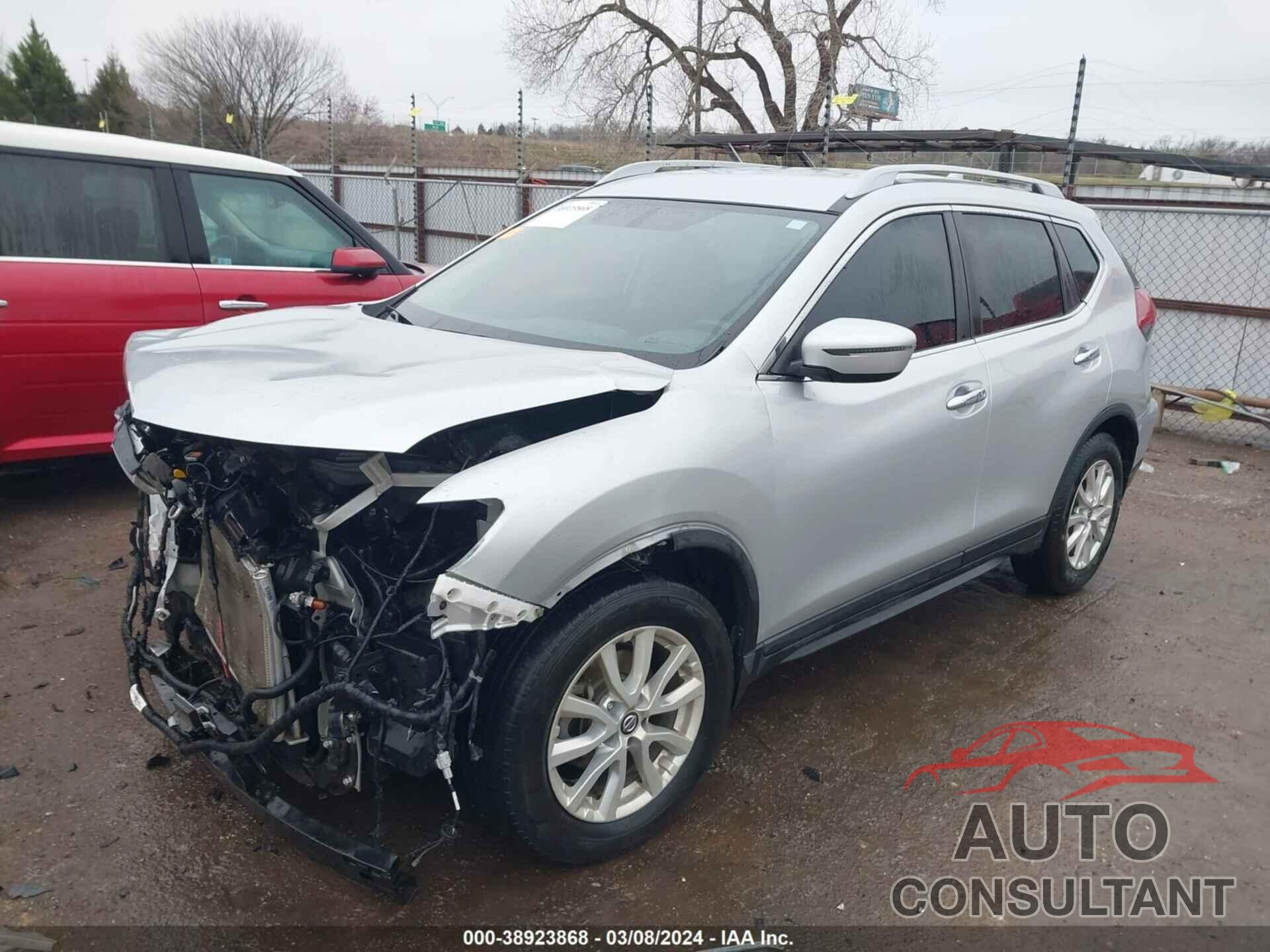 NISSAN ROGUE 2018 - 5N1AT2MT4JC813042