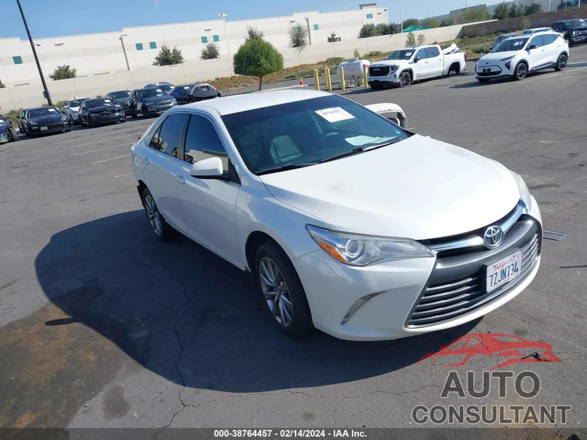 TOYOTA CAMRY 2017 - 4T1BF1FK2HU438721