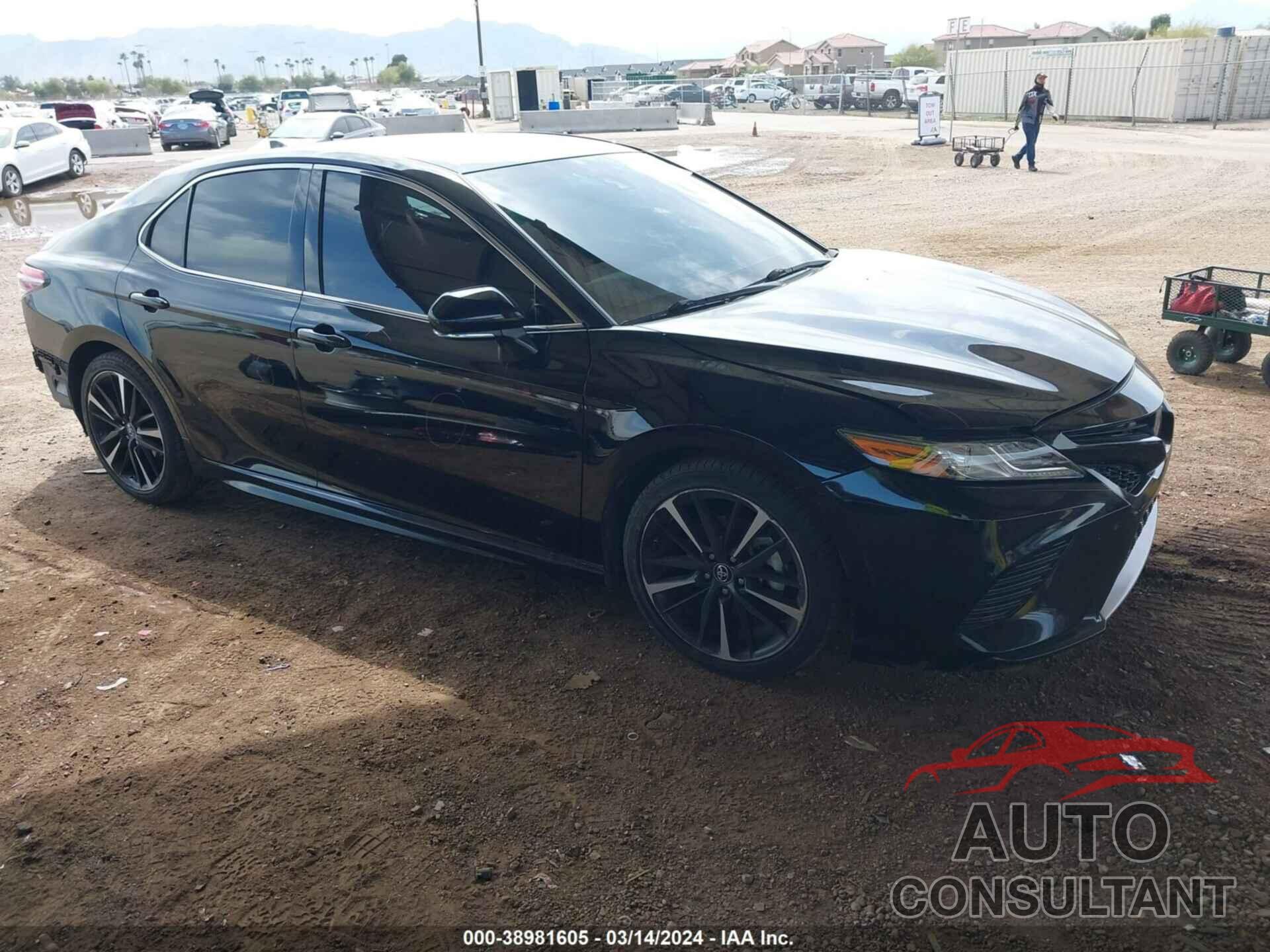 TOYOTA CAMRY 2019 - 4T1B61HK3KU198969
