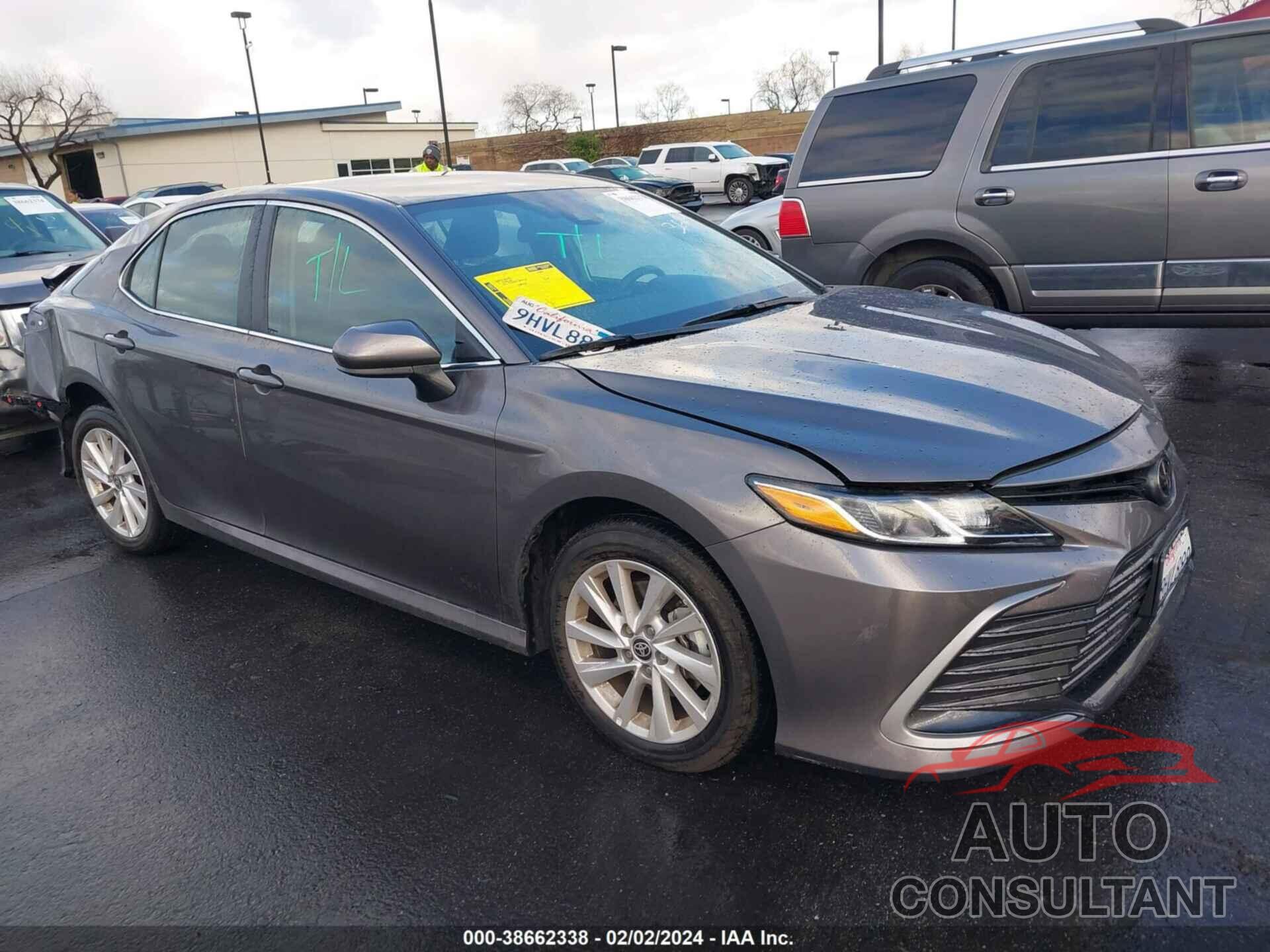 TOYOTA CAMRY 2023 - 4T1C11AKXPU833867