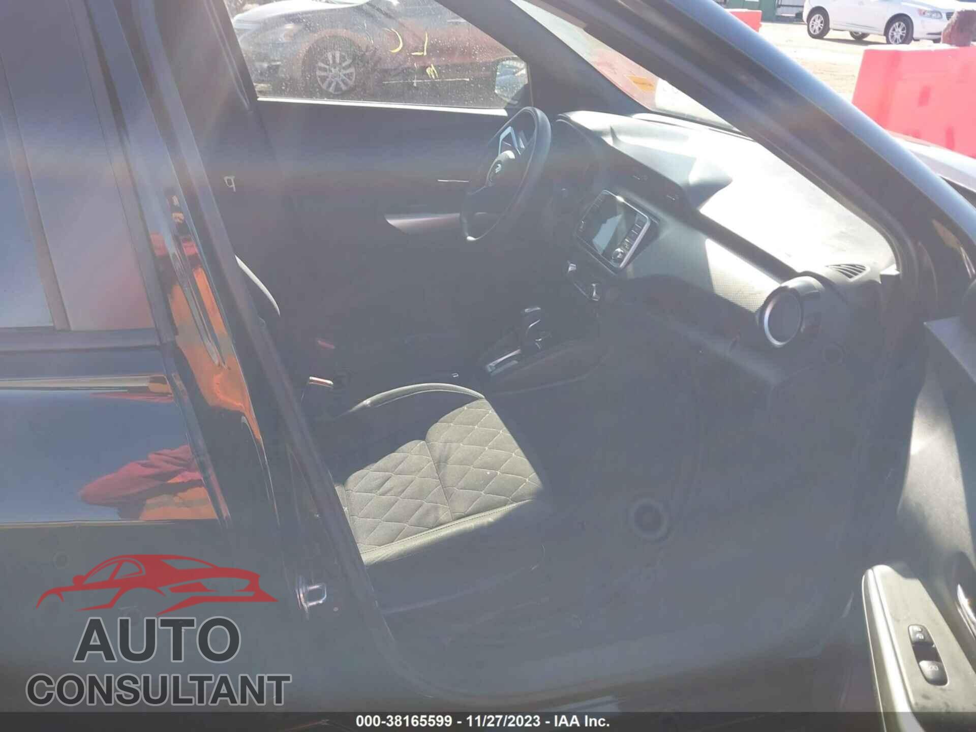 NISSAN KICKS 2019 - 3N1CP5CU3KL542139