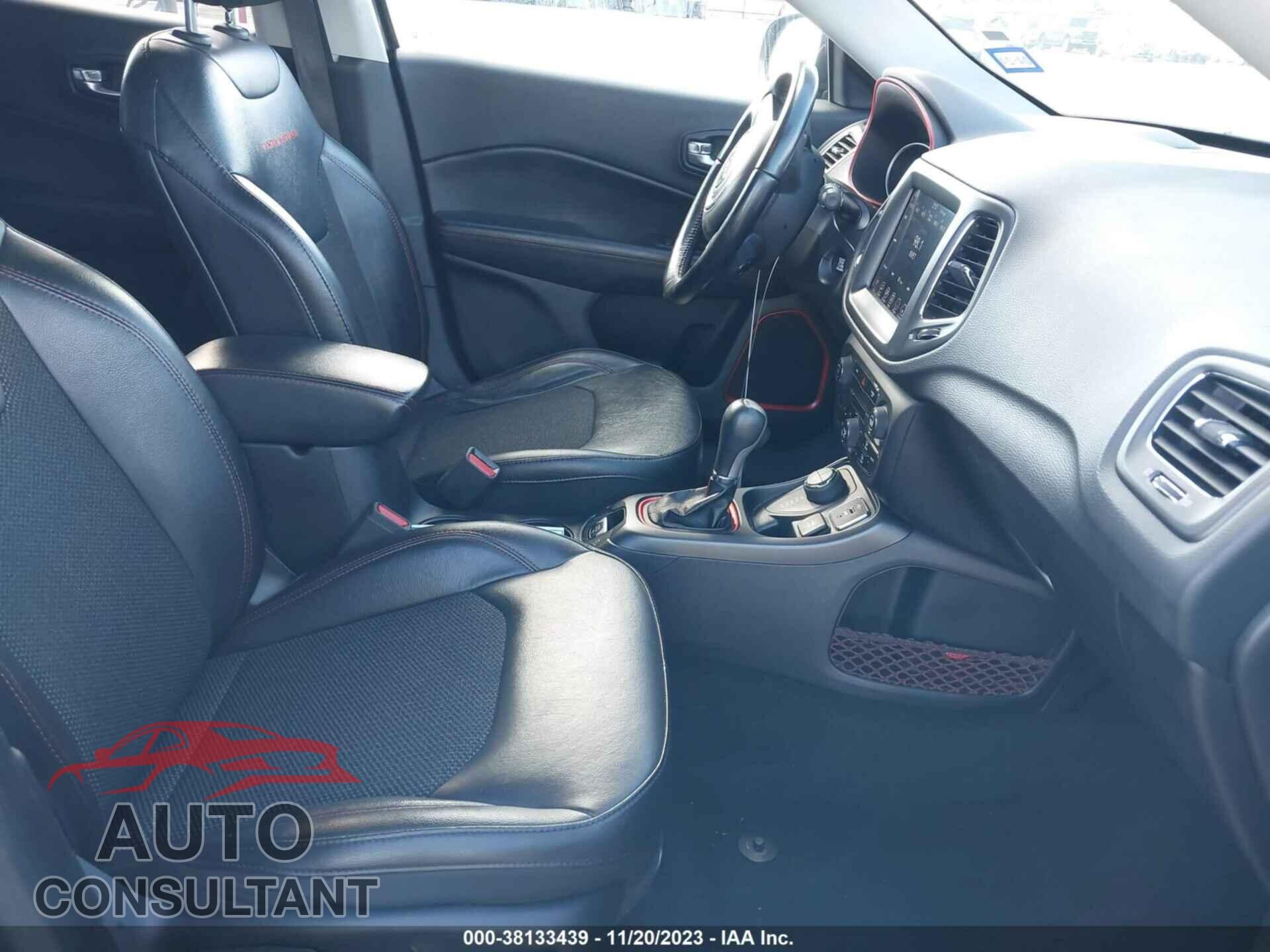JEEP COMPASS 2020 - 3C4NJDDB0LT163583