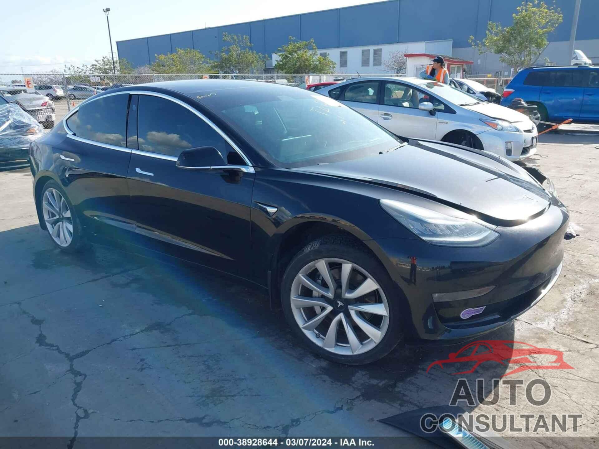 TESLA MODEL 3 2019 - 5YJ3E1EA0KF417029