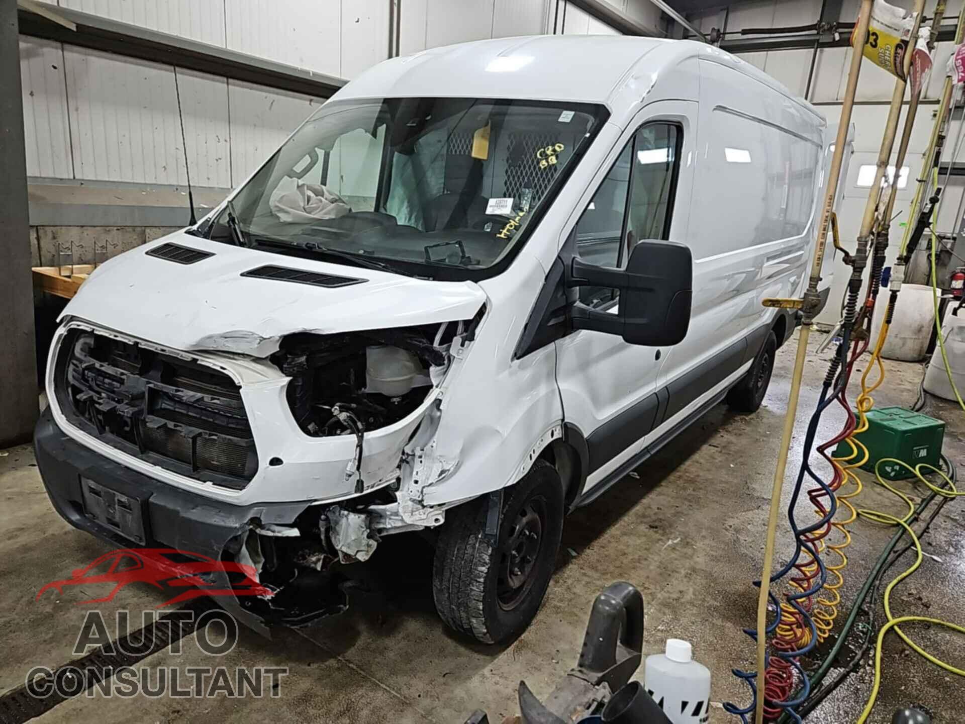 FORD TRANSIT-250 2017 - 1FTYR2CG2HKA59631