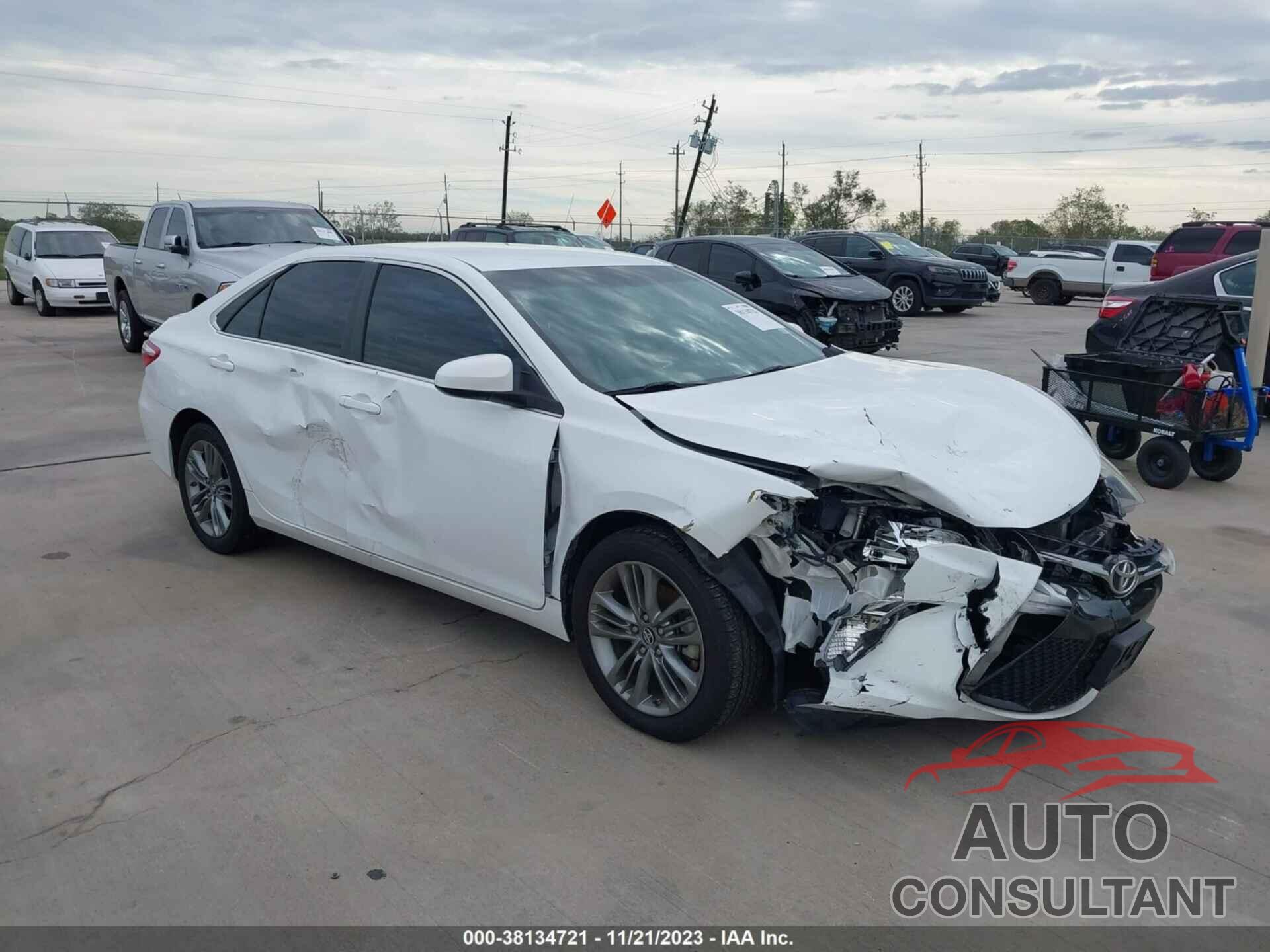 TOYOTA CAMRY 2017 - 4T1BF1FK7HU624724