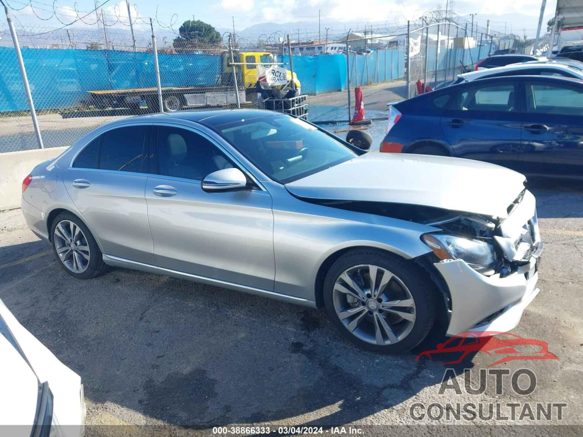 MERCEDES-BENZ C 300 2016 - 55SWF4JB5GU171305