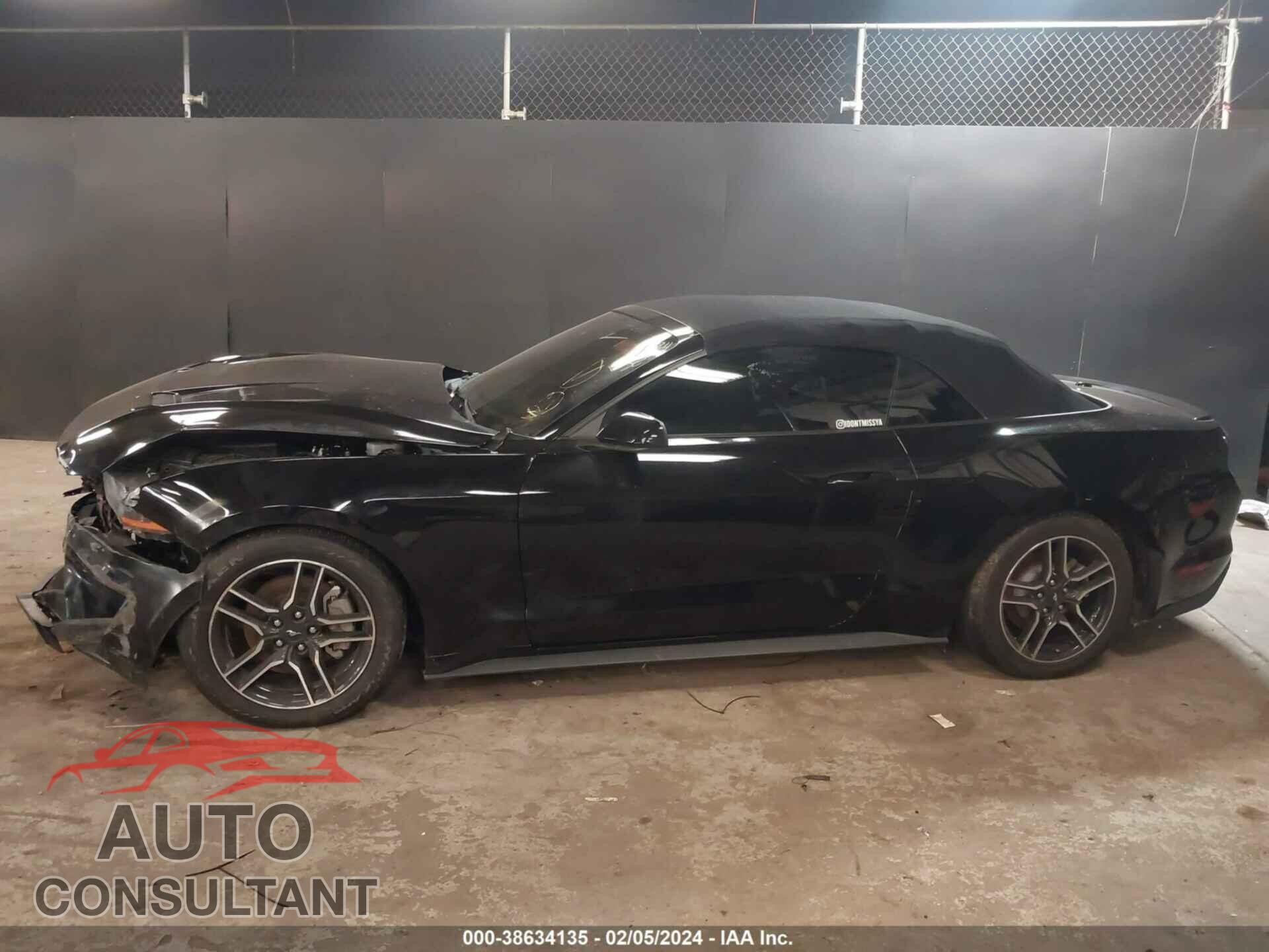 FORD MUSTANG 2021 - 1FATP8UH9M5120045