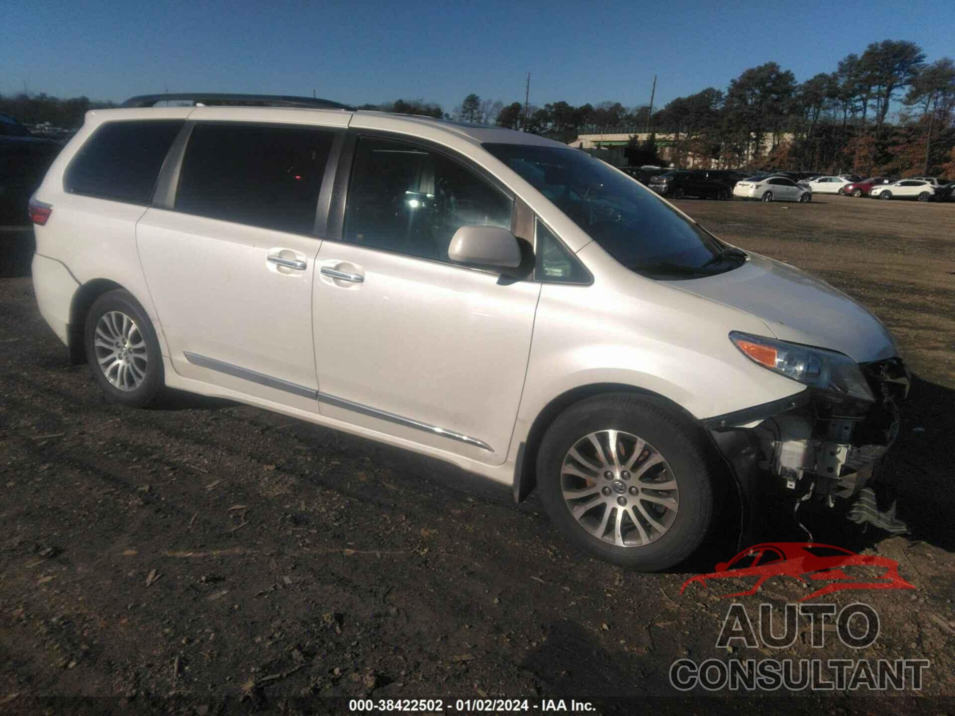 TOYOTA SIENNA 2019 - 5TDYZ3DC7KS996167