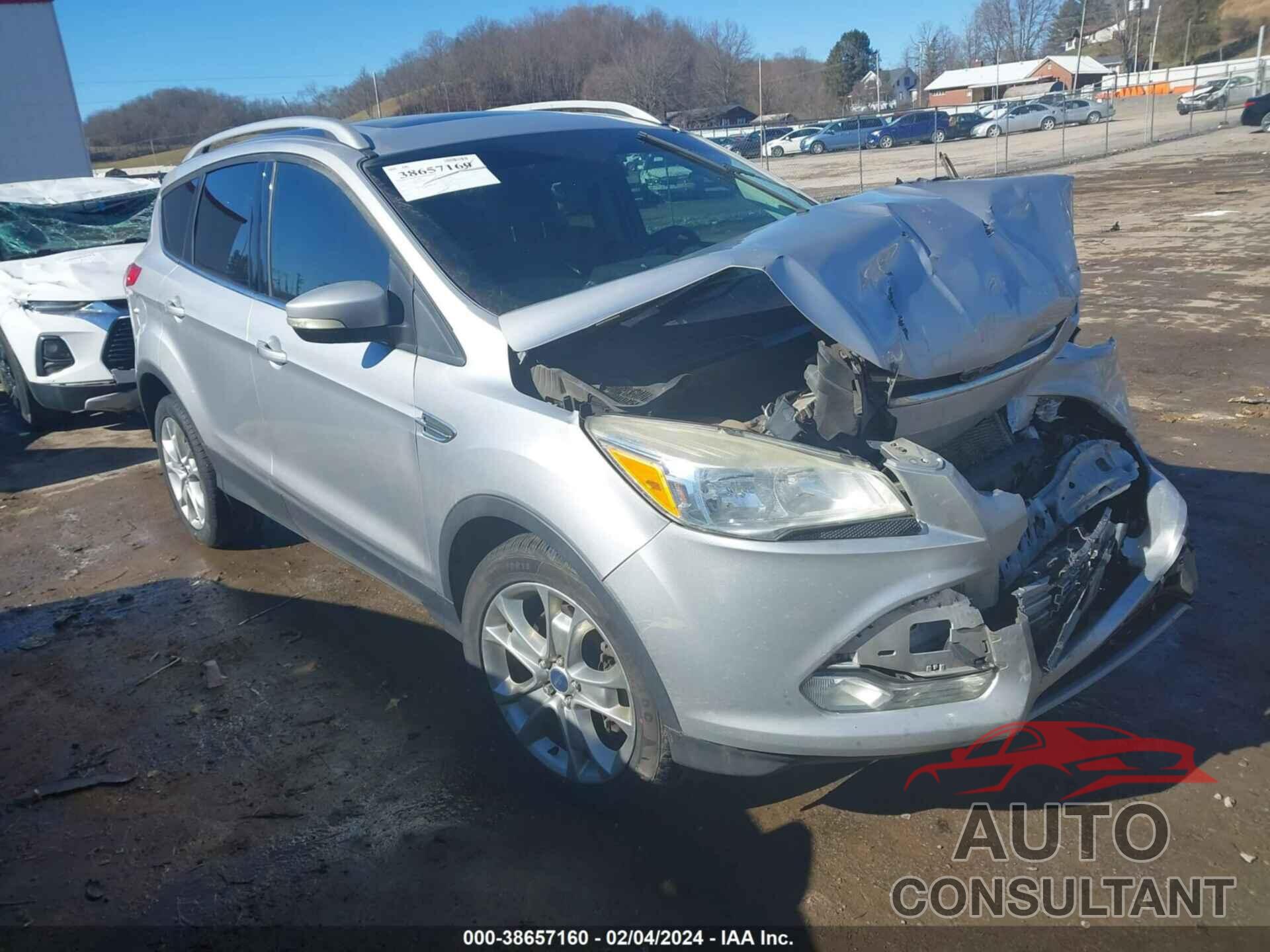 FORD ESCAPE 2015 - 1FMCU9J98FUC76426