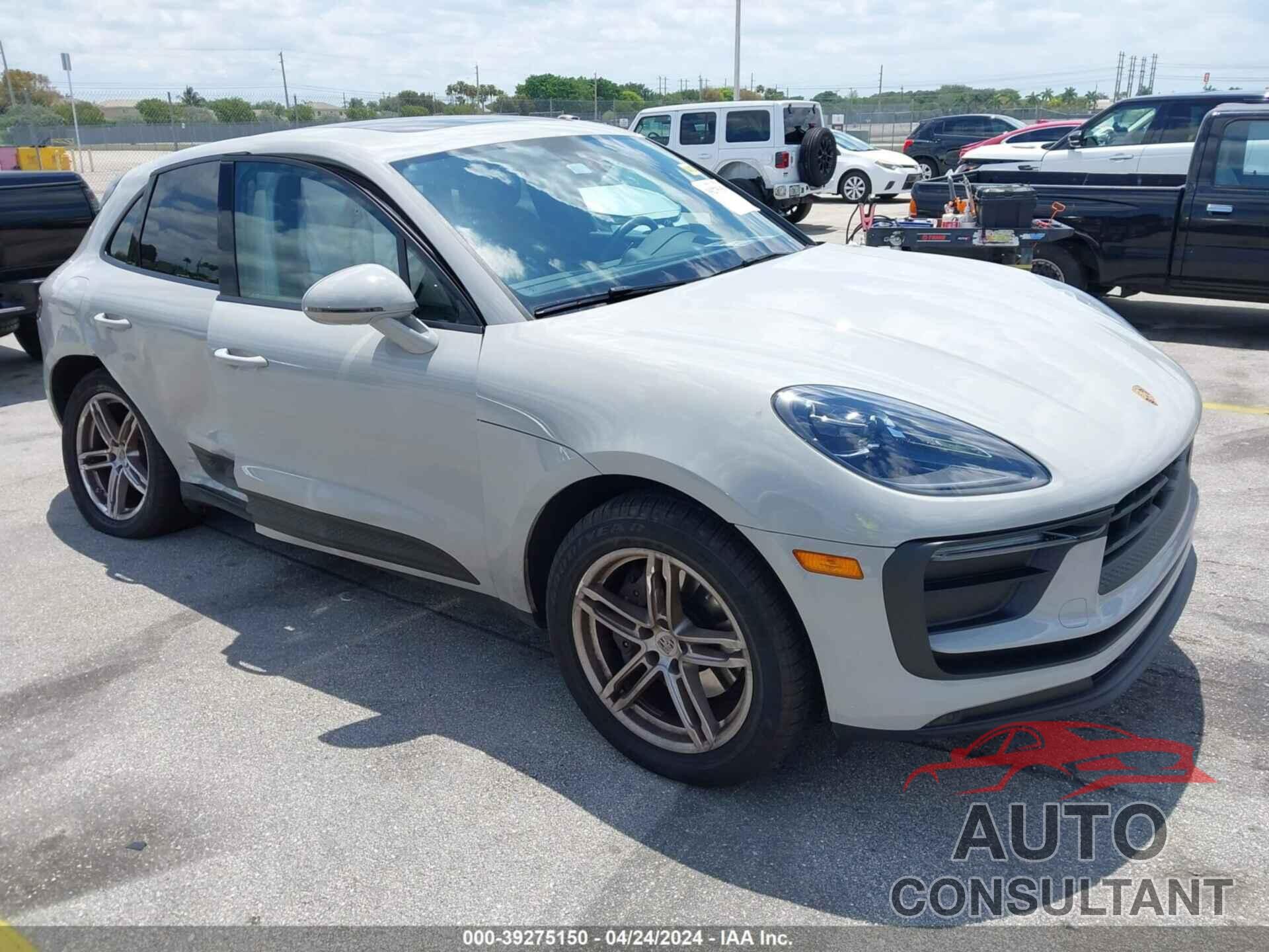 PORSCHE MACAN 2024 - WP1AA2A52RLB00229