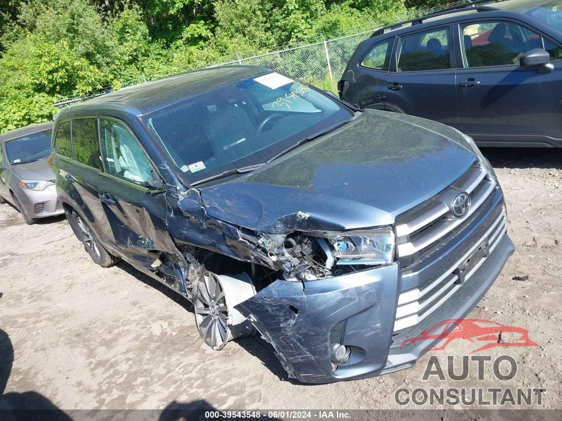 TOYOTA HIGHLANDER 2017 - 5TDJZRFH7HS454881