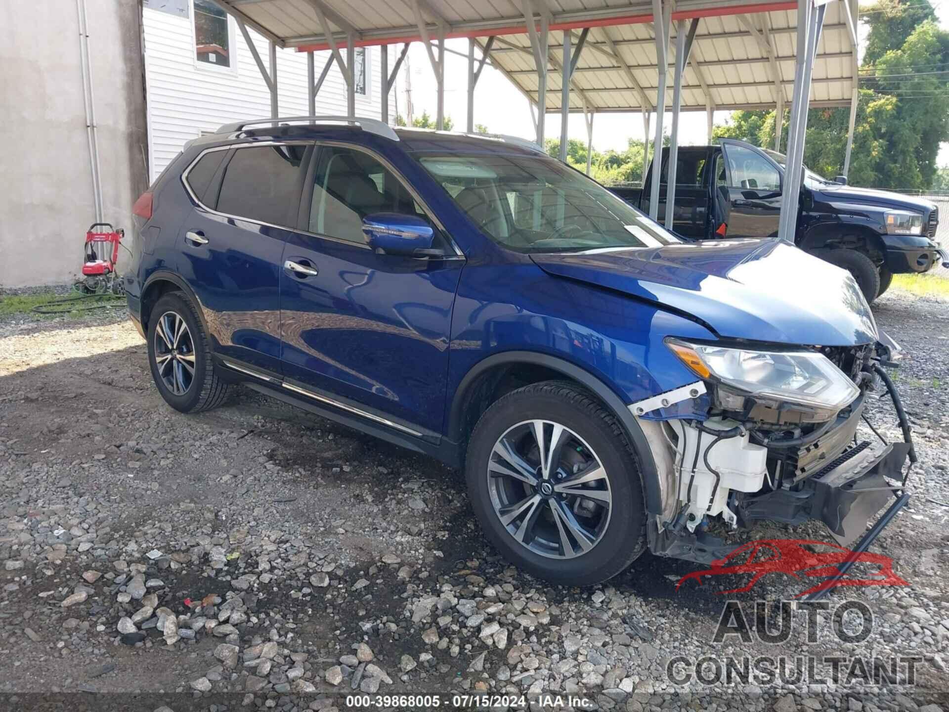 NISSAN ROGUE 2018 - 5N1AT2MT3JC738821