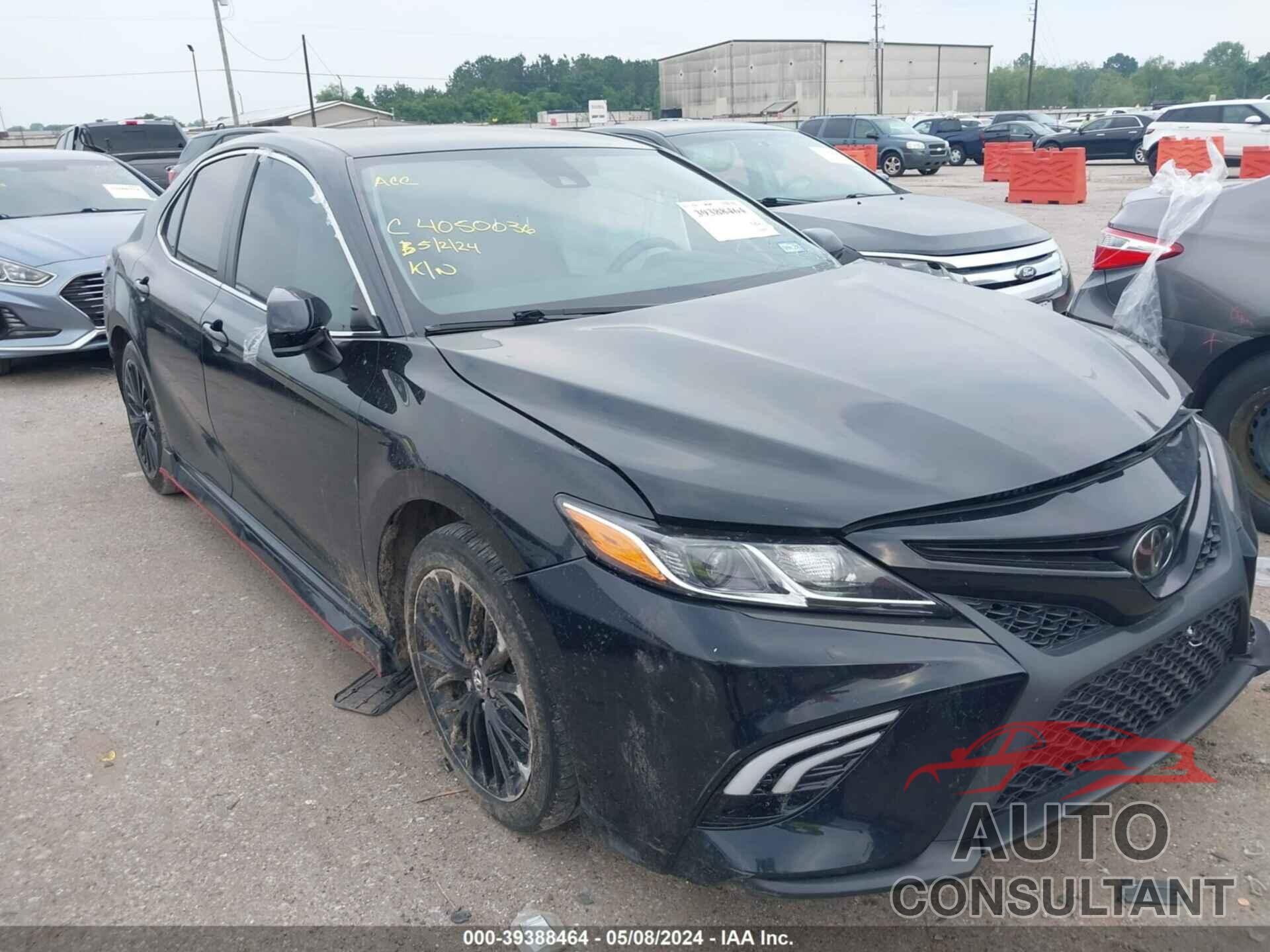 TOYOTA CAMRY 2020 - 4T1G11AK5LU940479