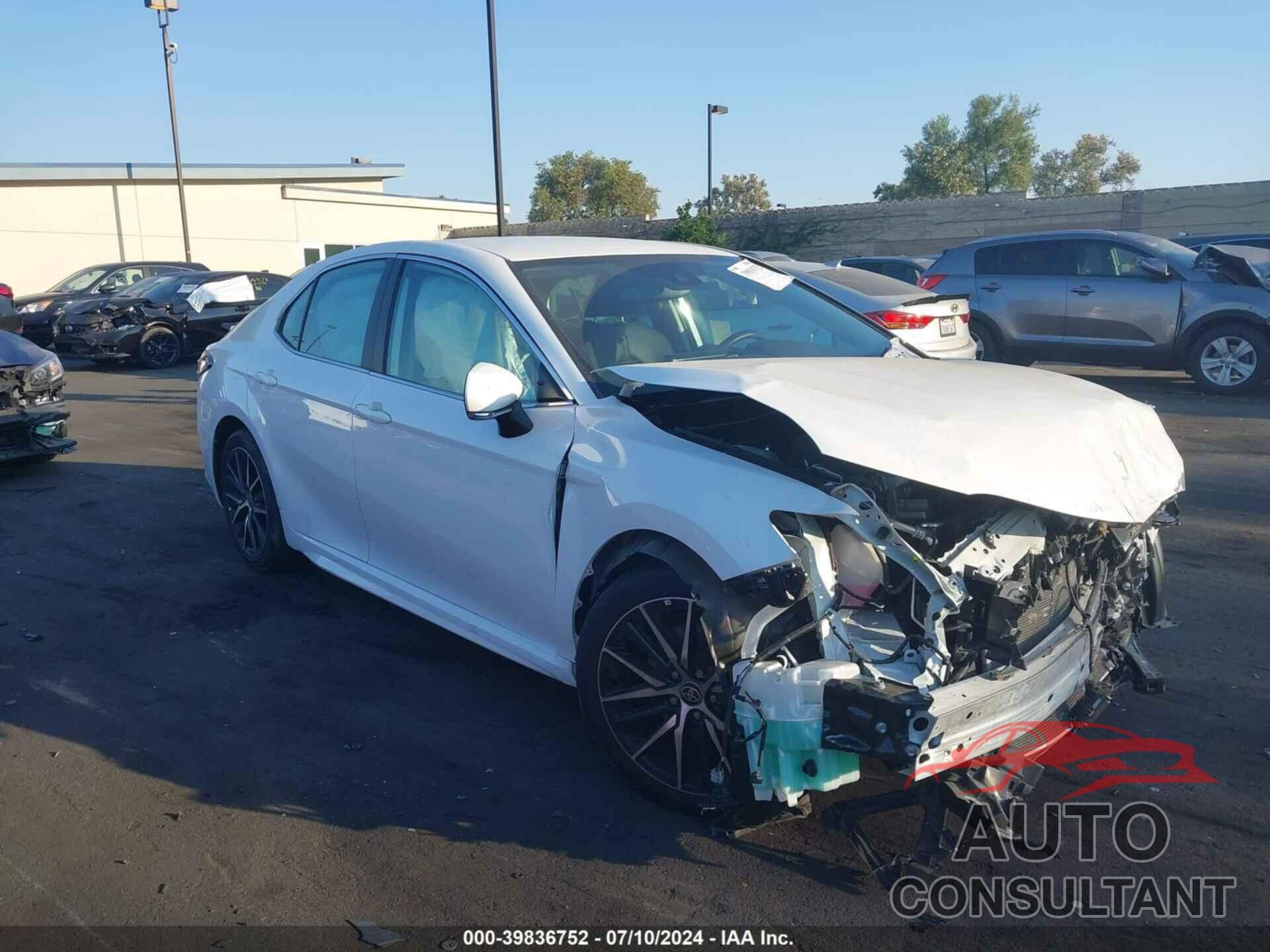 TOYOTA CAMRY 2023 - 4T1T11AK3PU805649