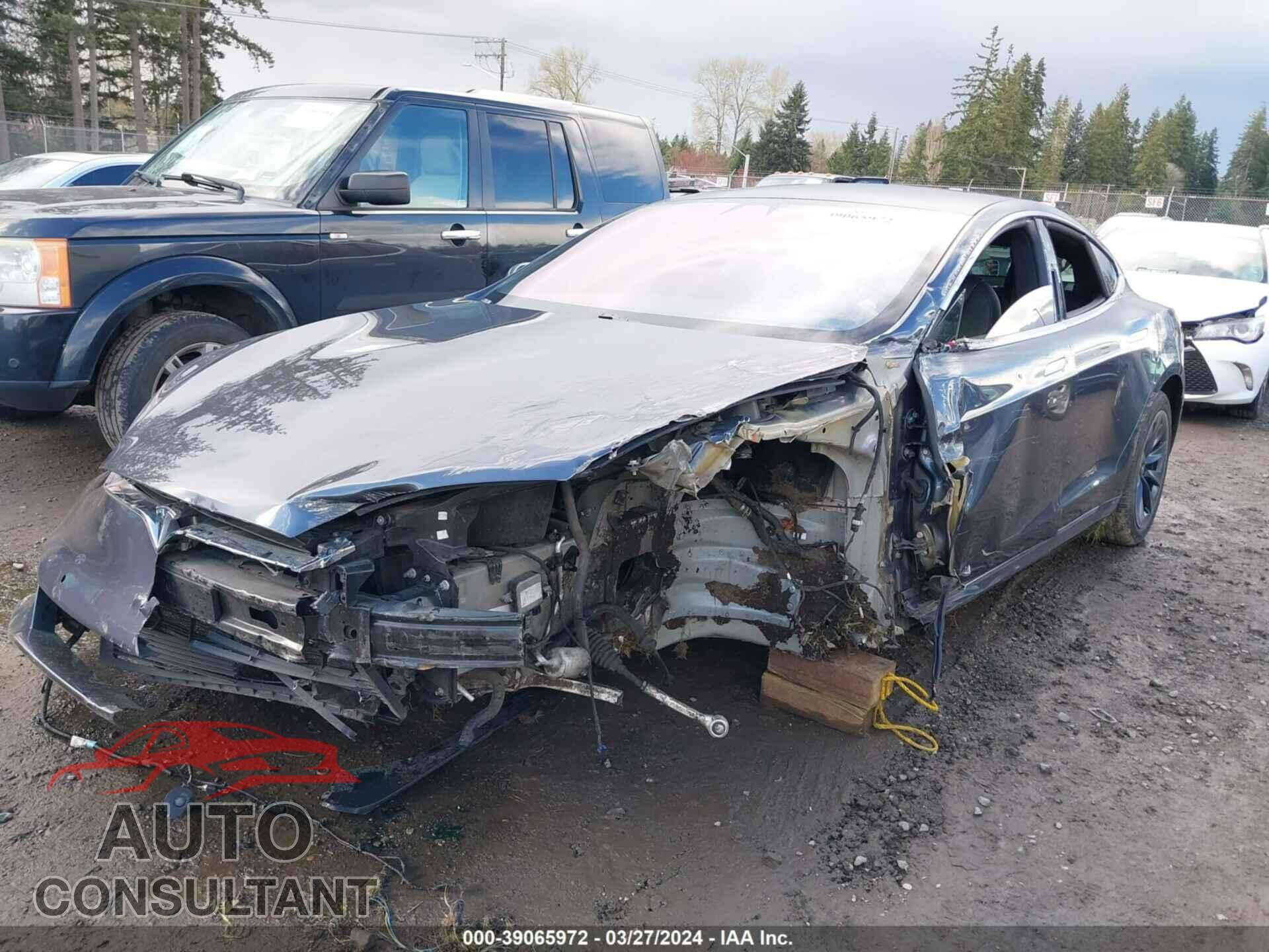 TESLA MODEL S 2020 - 5YJSA1E42LF366863