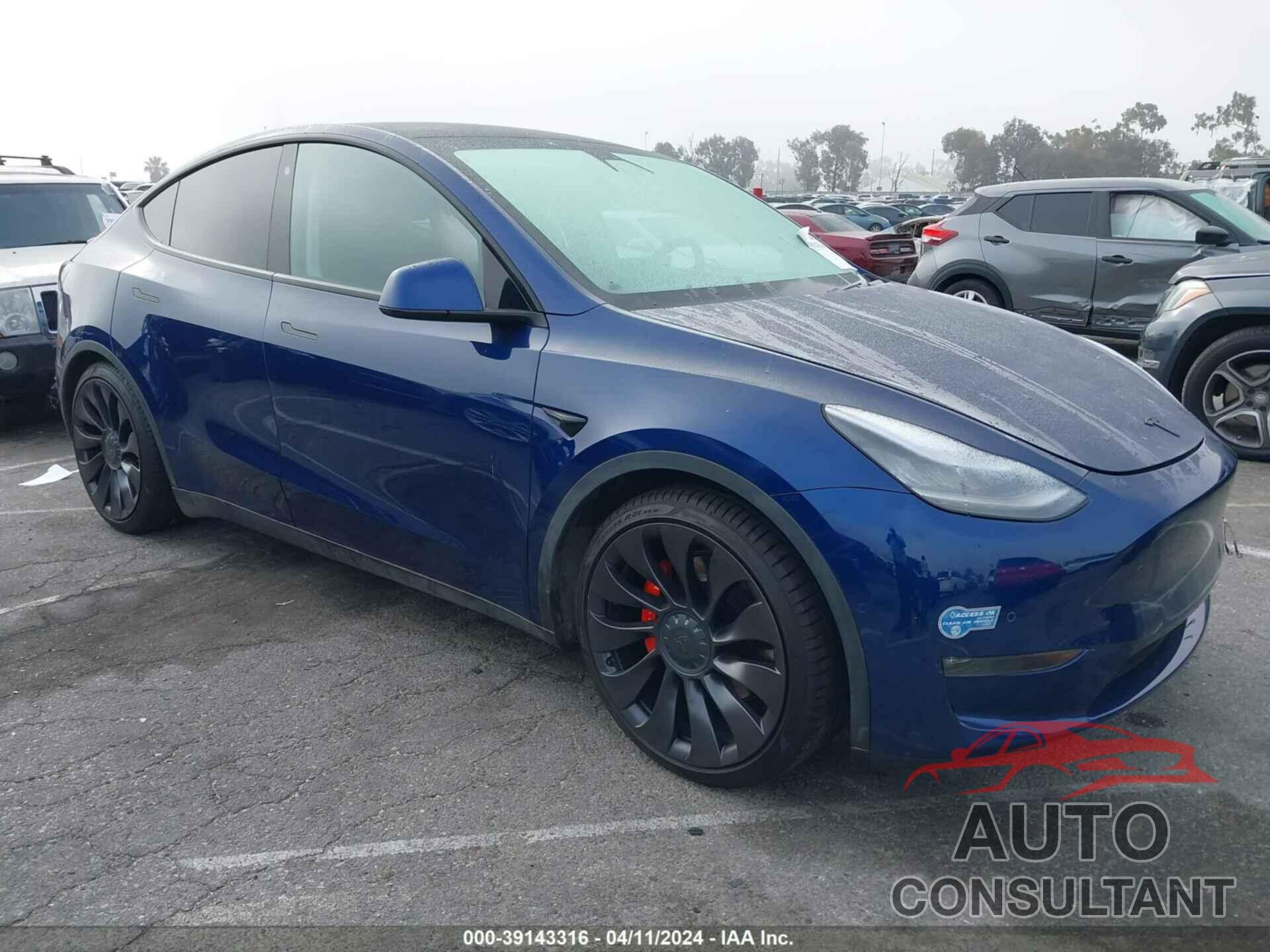 TESLA MODEL Y 2020 - 5YJYGDEF7LF058762