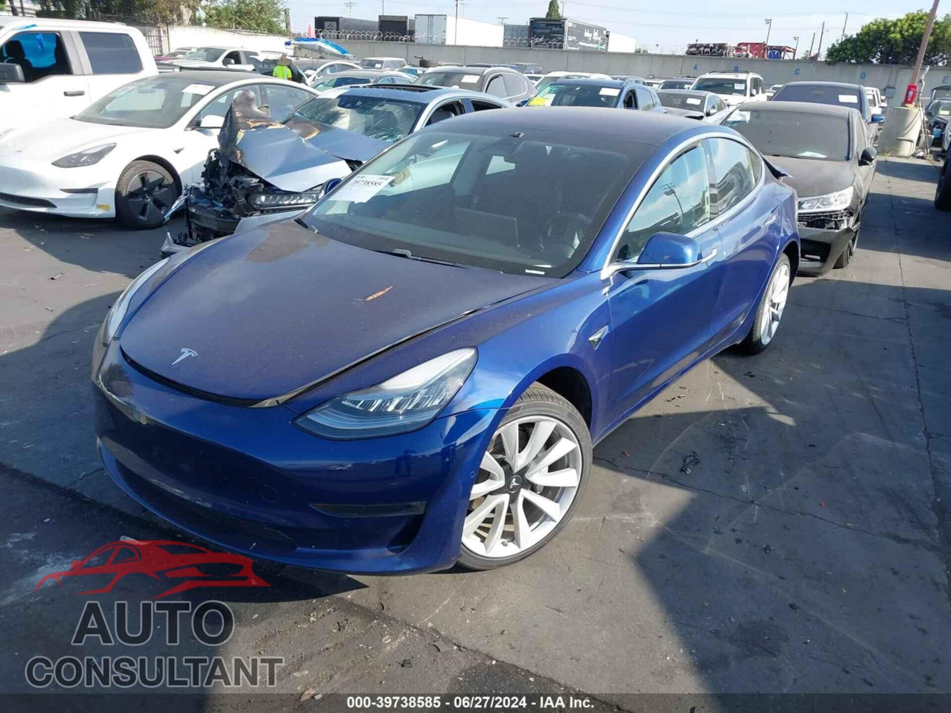 TESLA MODEL 3 2018 - 5YJ3E1EA7JF075965