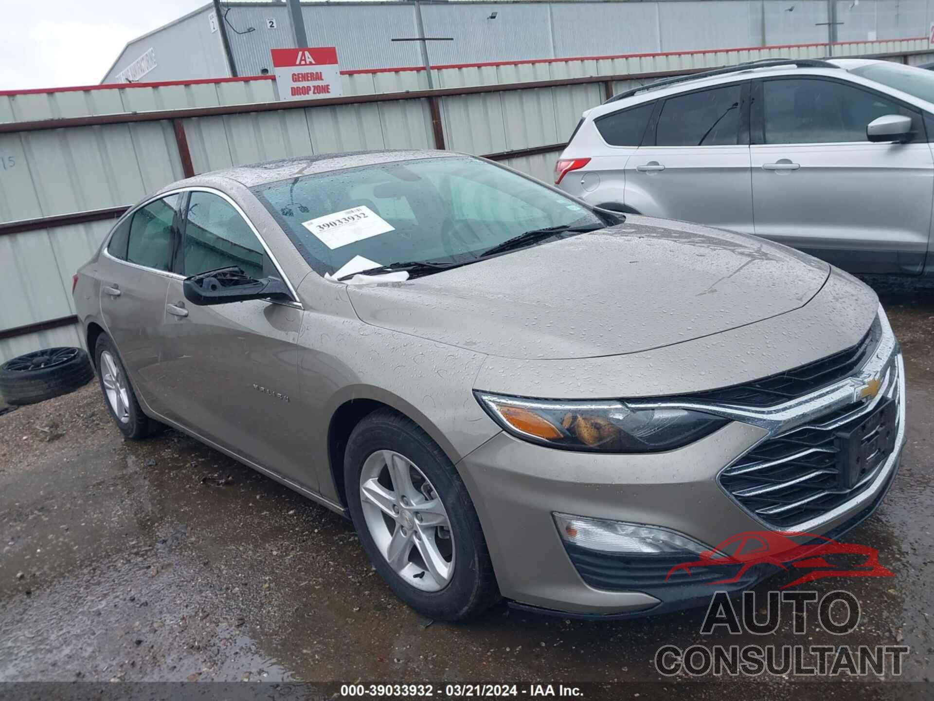 CHEVROLET MALIBU 2022 - 1G1ZD5ST3NF133929