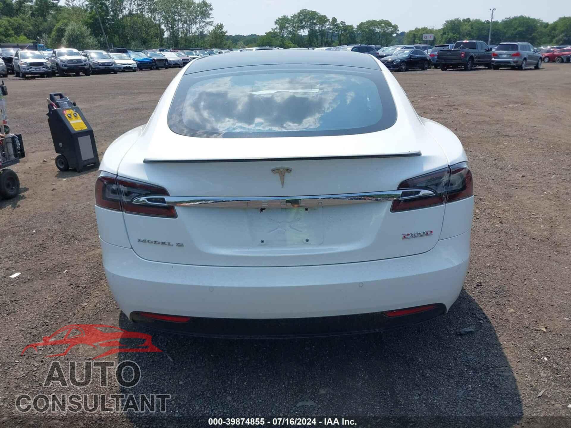 TESLA MODEL S 2019 - 5YJSA1E46KF308222
