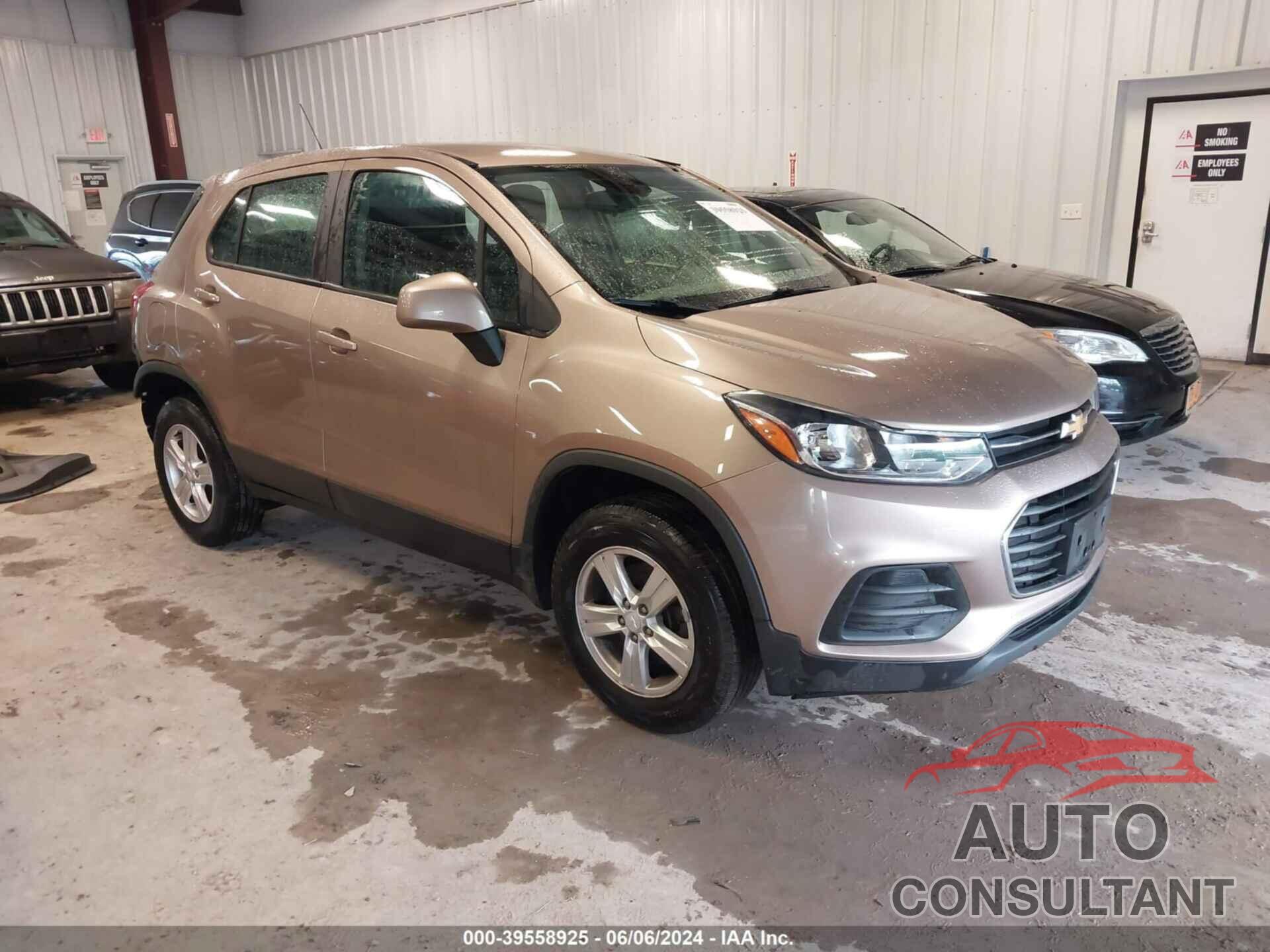 CHEVROLET TRAX 2018 - 3GNCJNSB2JL298634