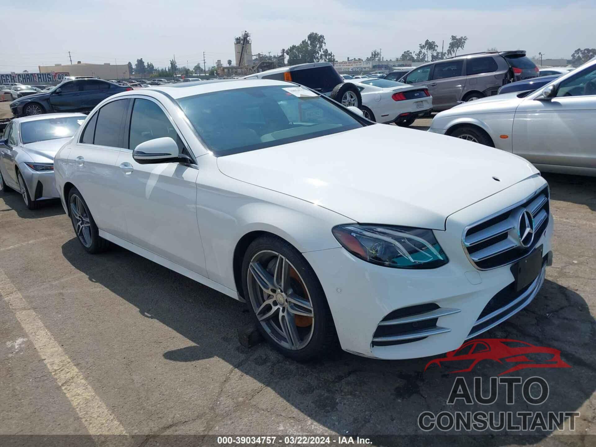 MERCEDES-BENZ E 300 2018 - WDDZF4JB9JA348944