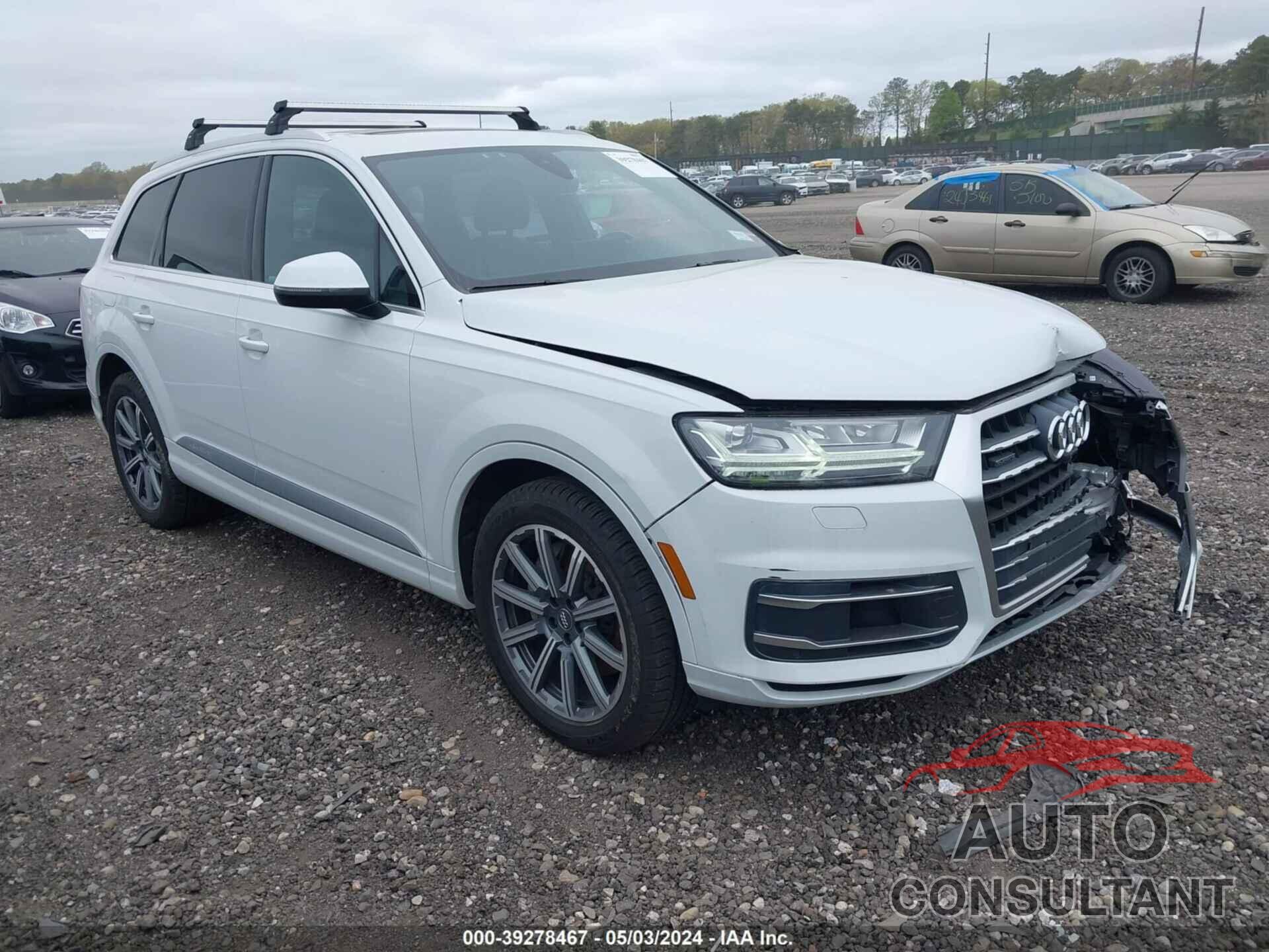 AUDI Q7 2019 - WA1LAAF78KD001097