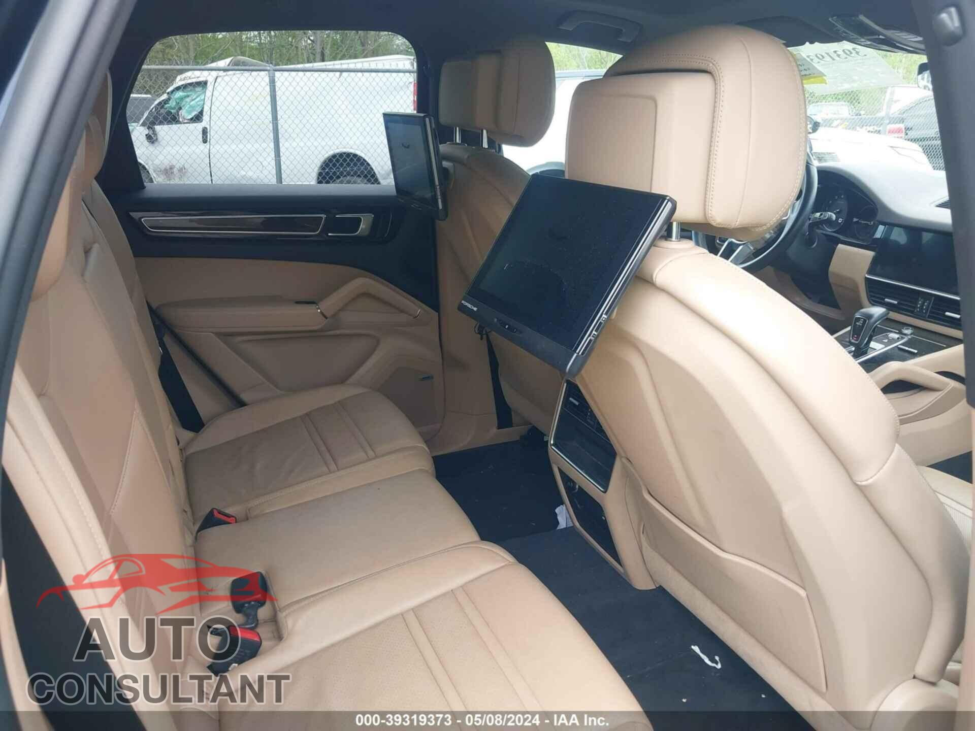 PORSCHE CAYENNE 2019 - WP1AB2AY3KDA65191